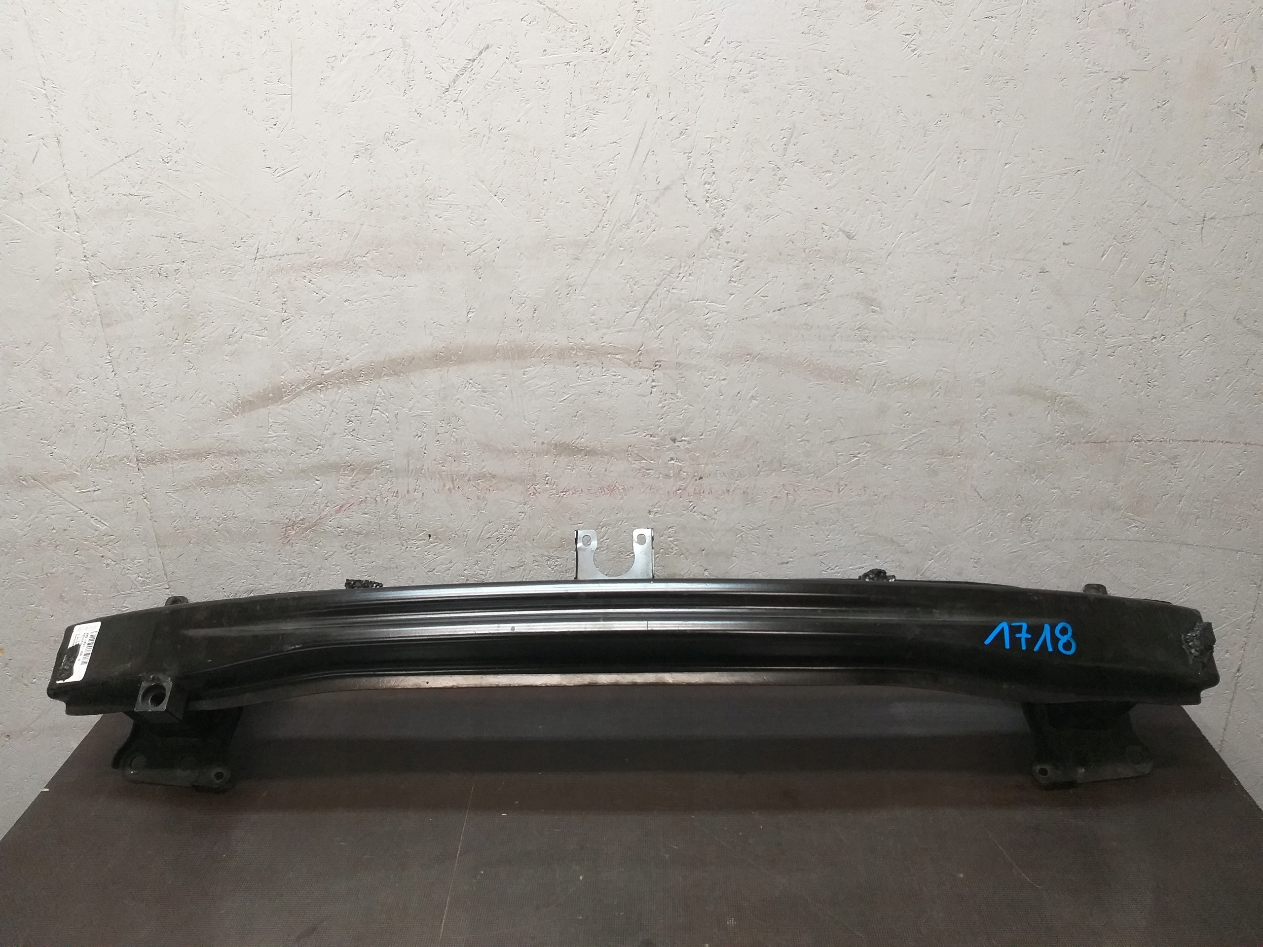 STOSSSTANGENTRÄGER VORNE VW GOLF V 5 KOMBI JETTA