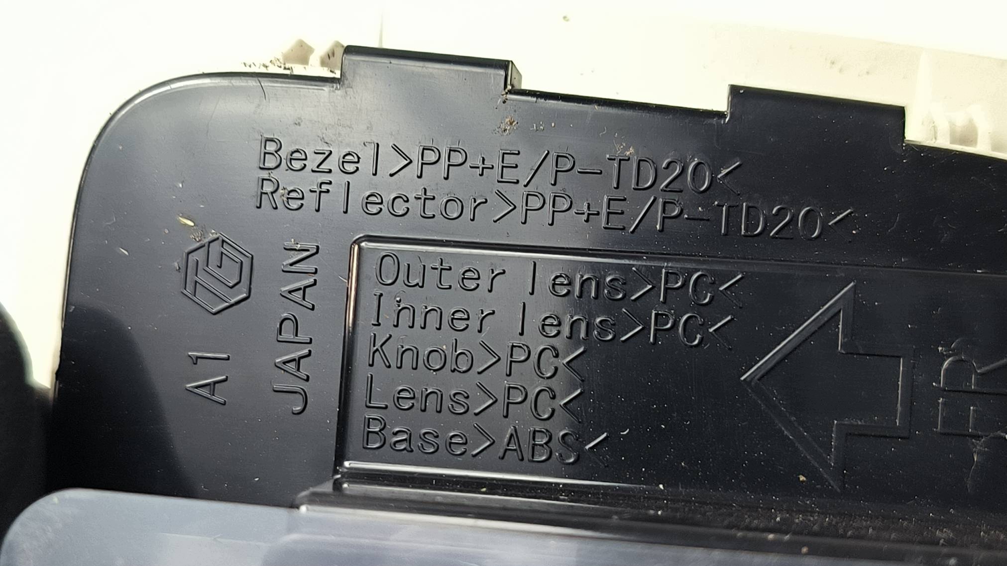 schermo PANEL OSIWETLENIE cabina LEXUS ES300H VII