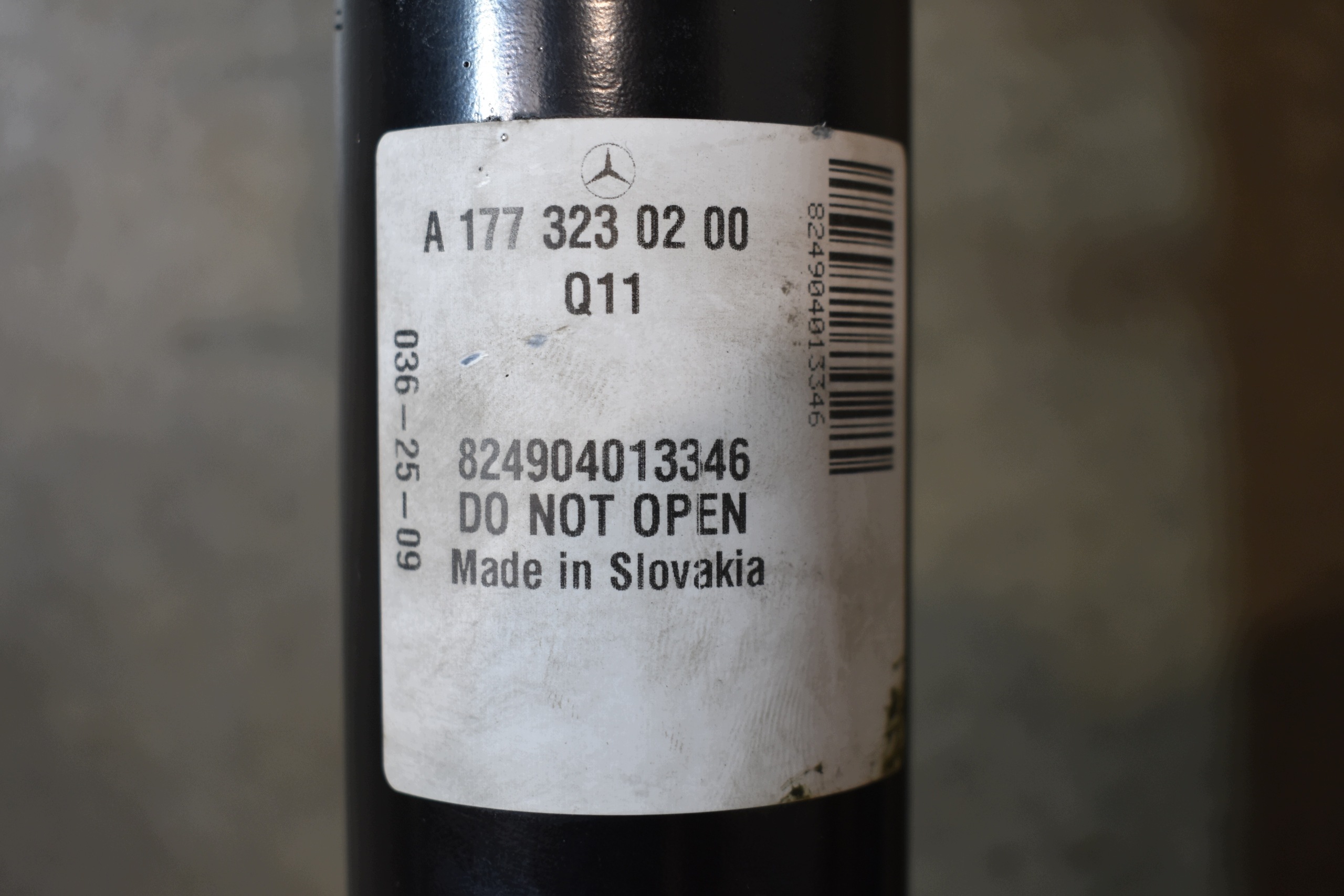 IDEALNY shock absorber front front right MERCEDES W177 X247 1