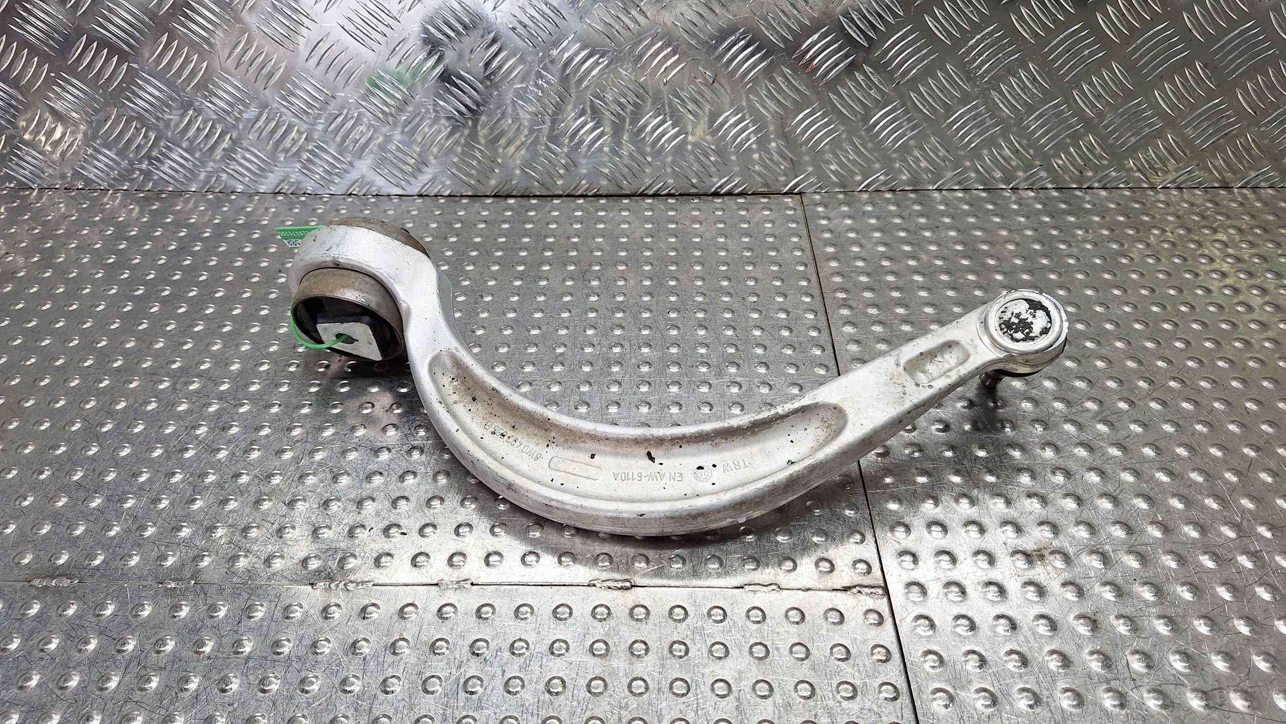arm left front BANAN 8W0407695B AUDI A4 B9 A5 8W