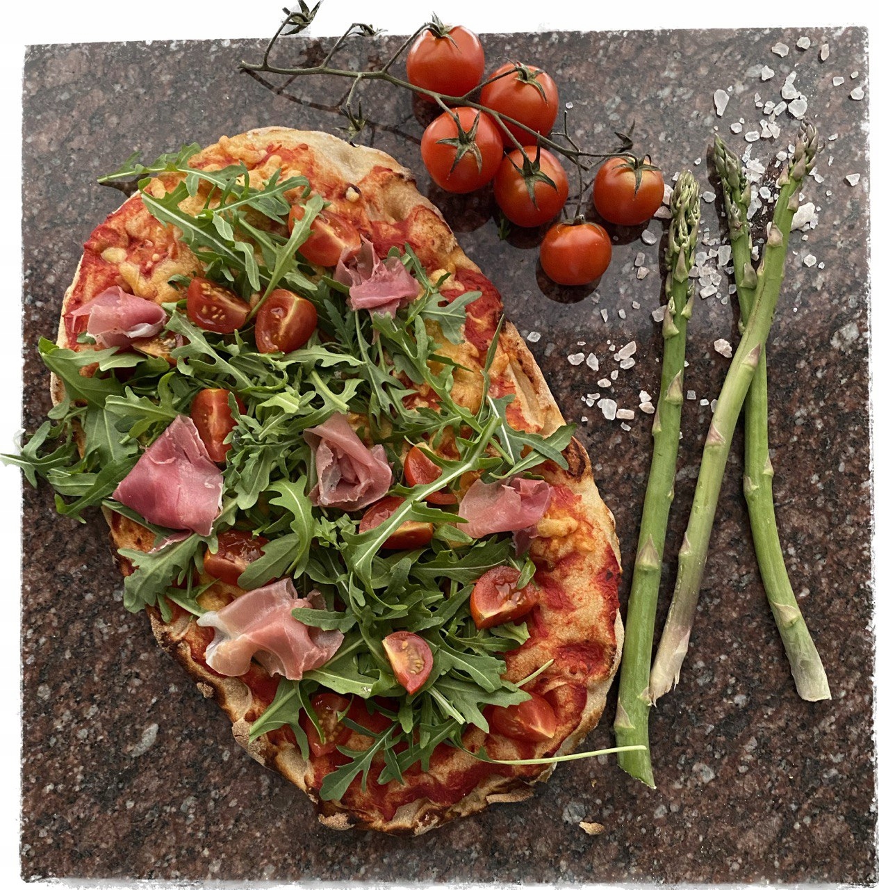 

Kamień do pizzy Granit 35cmx35cm Granit