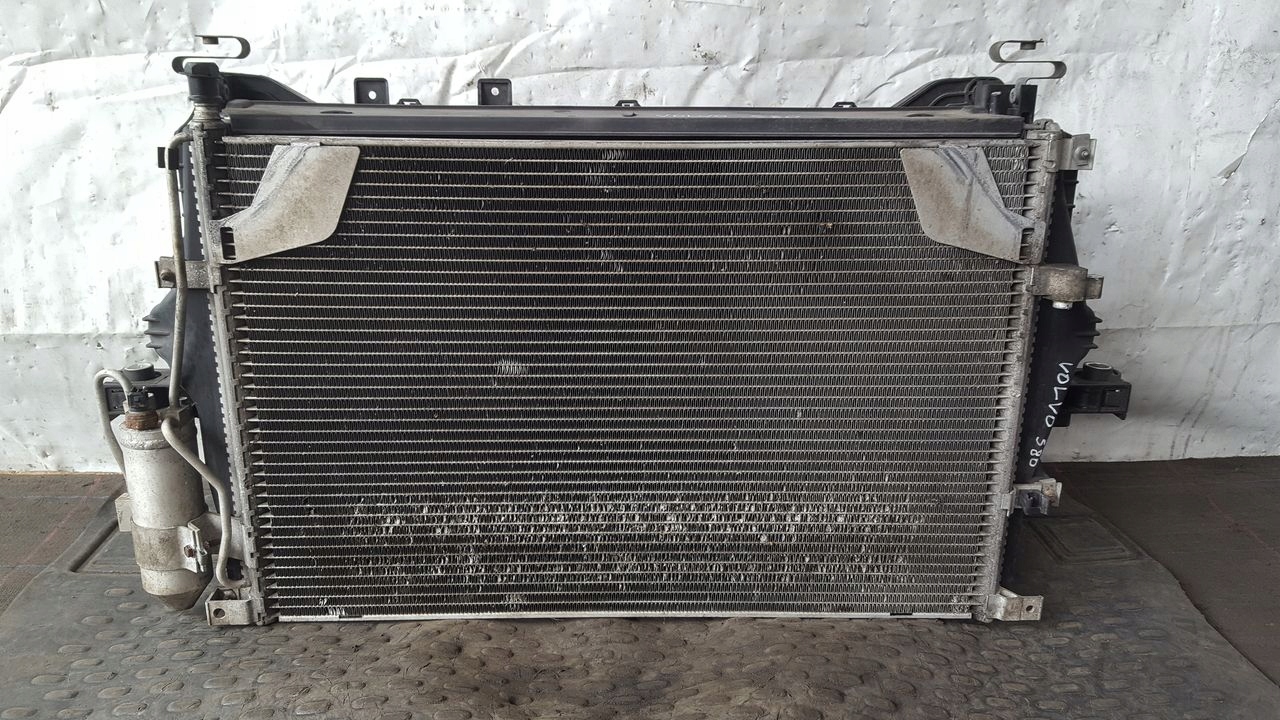 hüttök ventilátor Volvo S80 2,4T