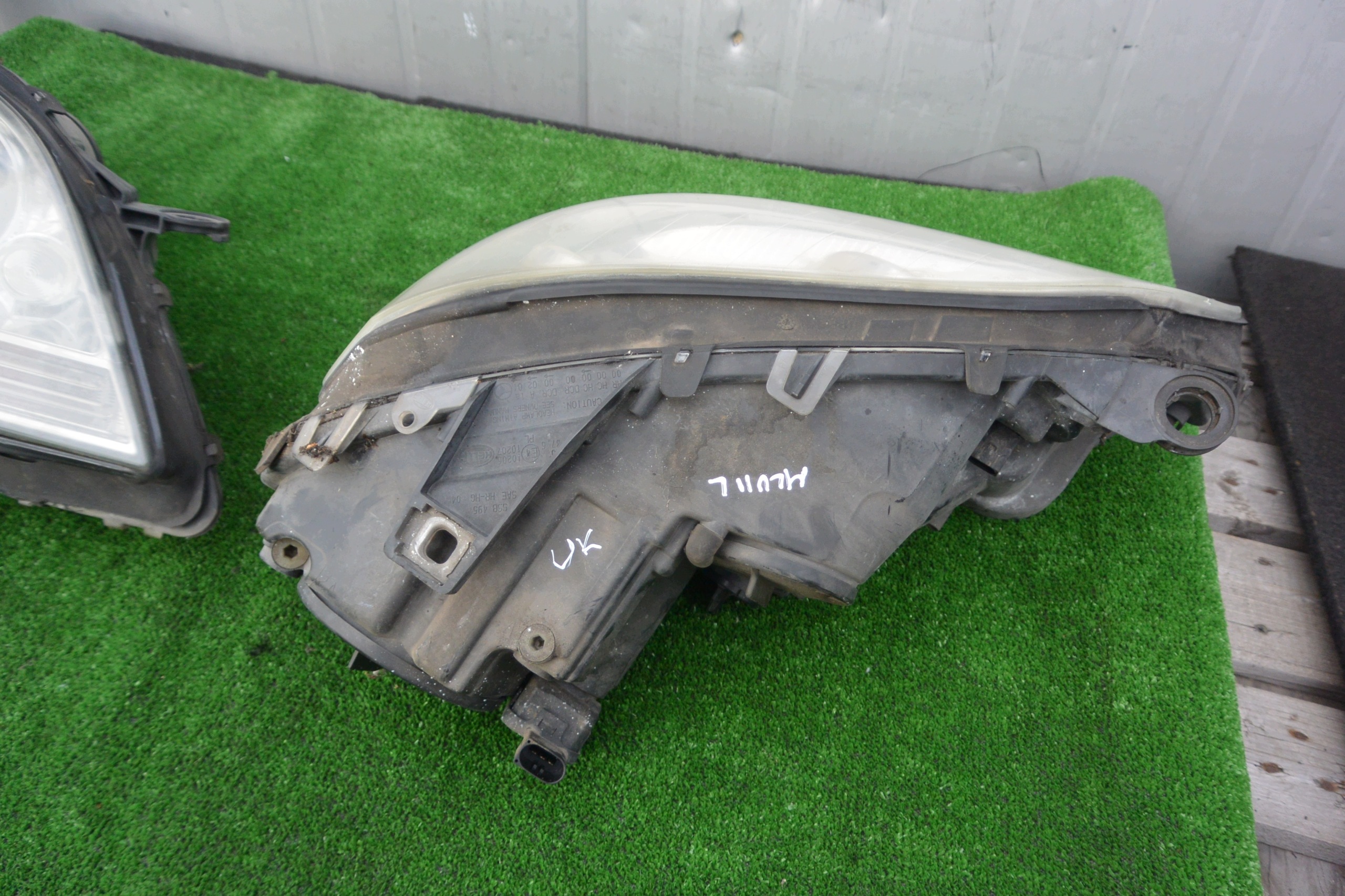 MERCEDES-BENZ ML 164 W164 05-09 REFLEKTOR light left right front UK KPL H7