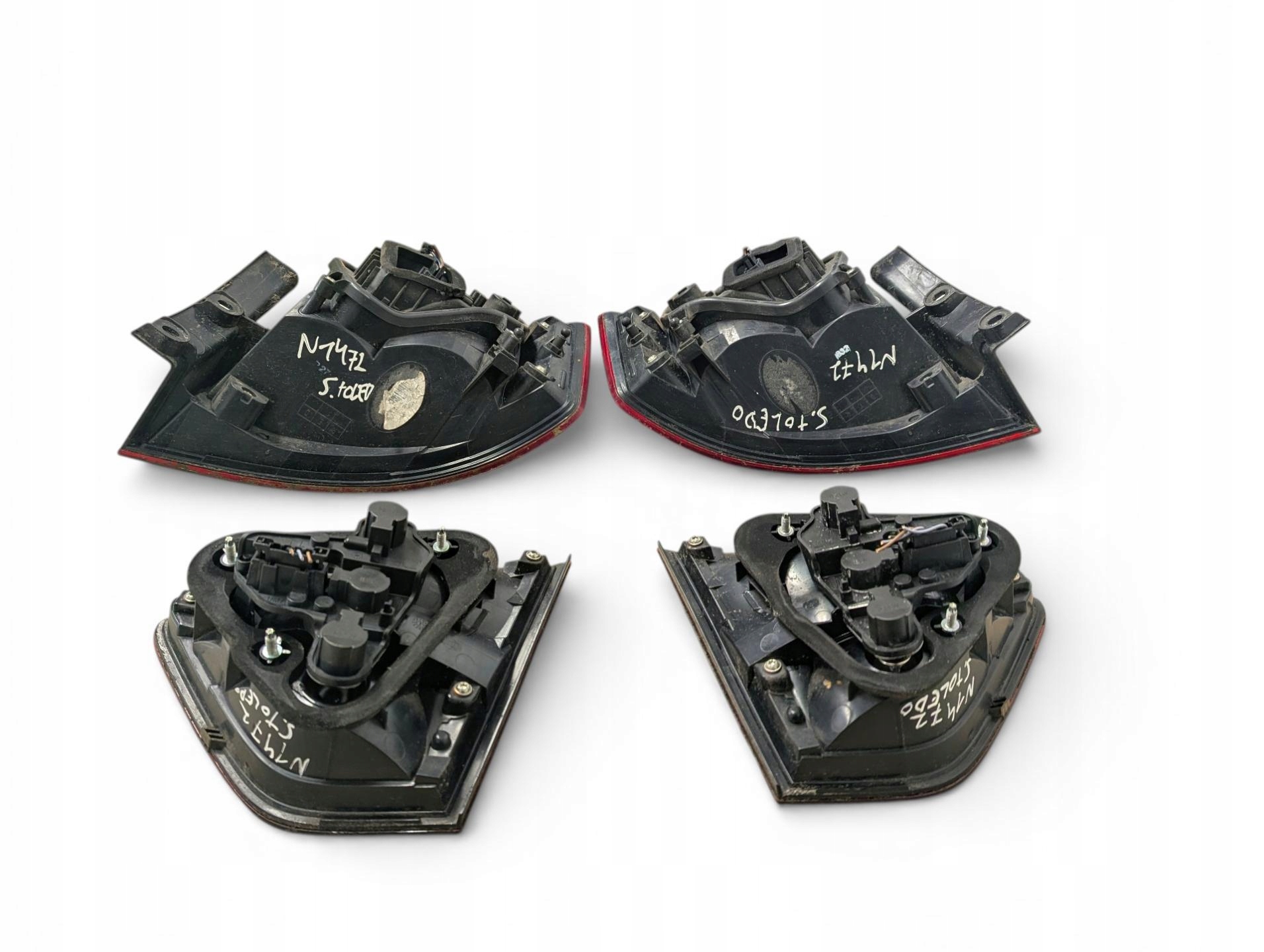 rear. lights komplet SEAT Toledo 4 2013 6JH945095B