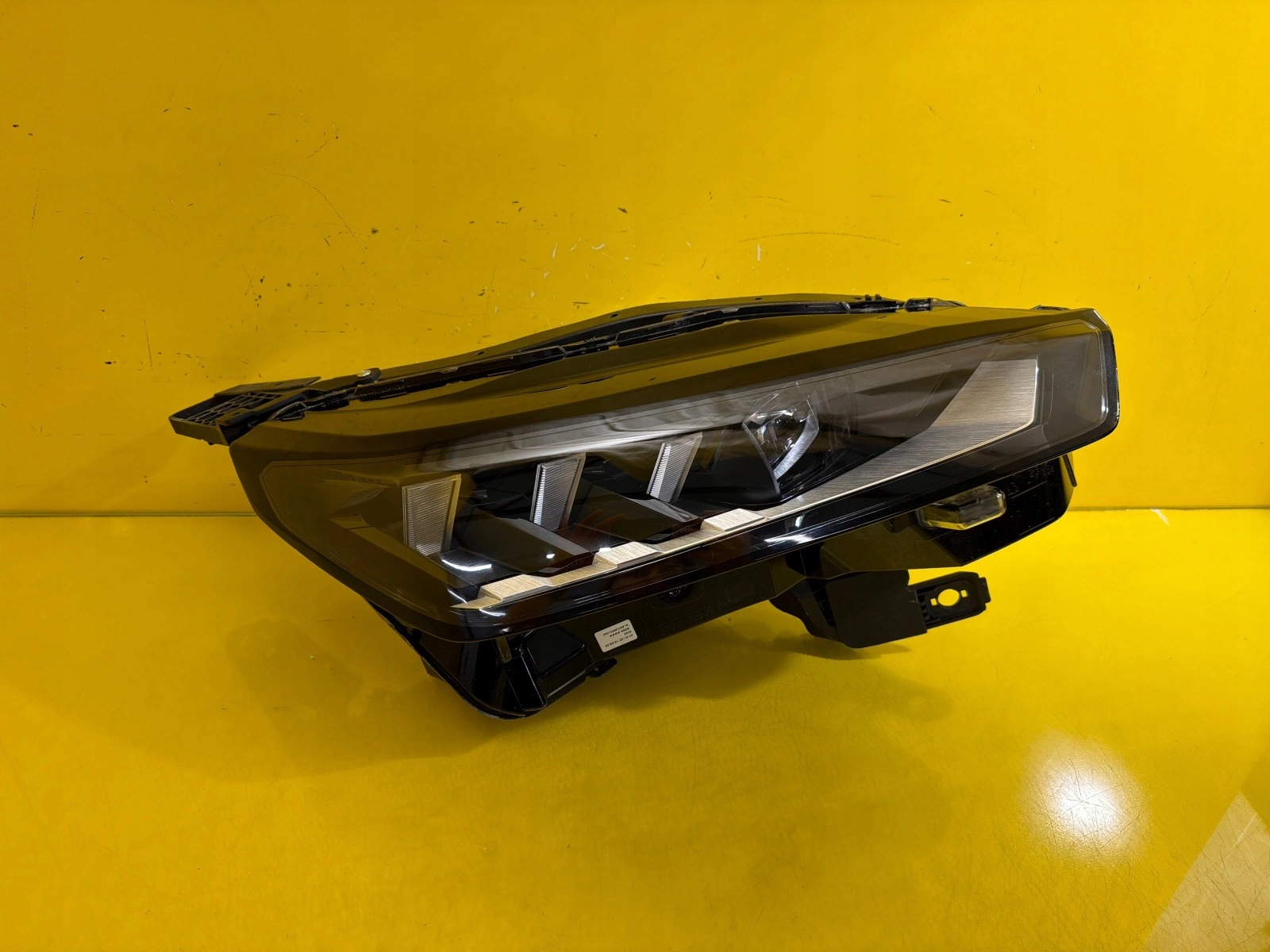 light right front Peugeot 5008 III Full Led 9862665180 2023