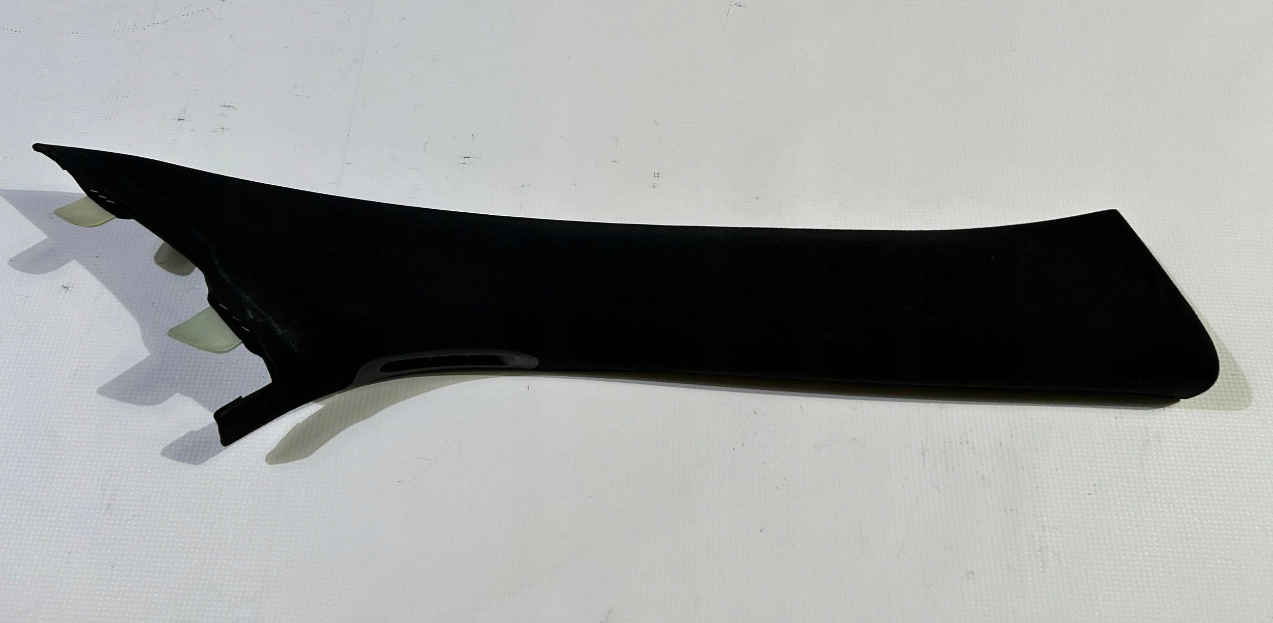 side cover panel slupka A right right alcantara Dodge Durango 2021