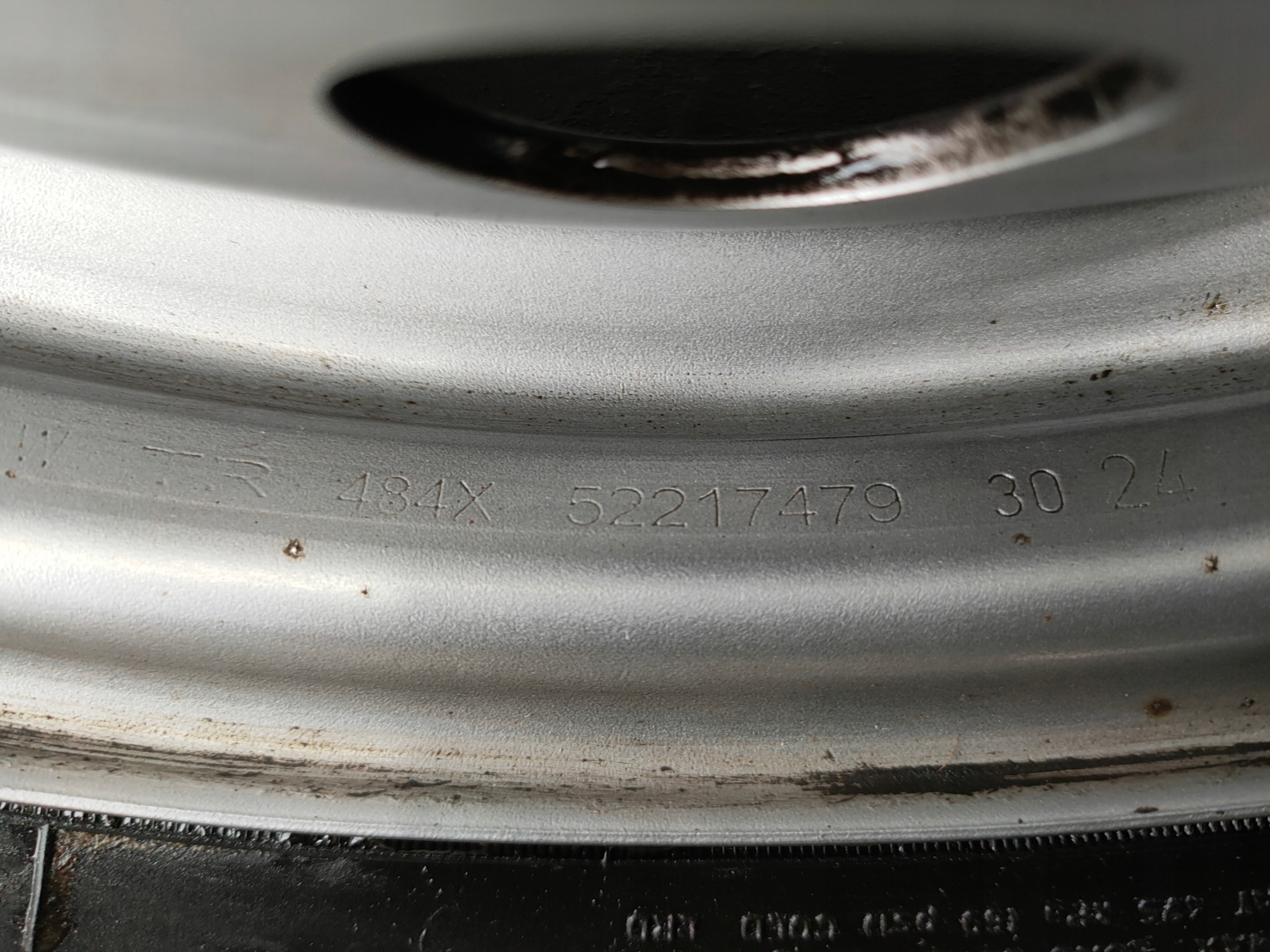 DUCATO JUMPER LIFT 19-25 Reifen Räder CALOROCZNE felgen 16 5x130 215/65R16C 2024r.