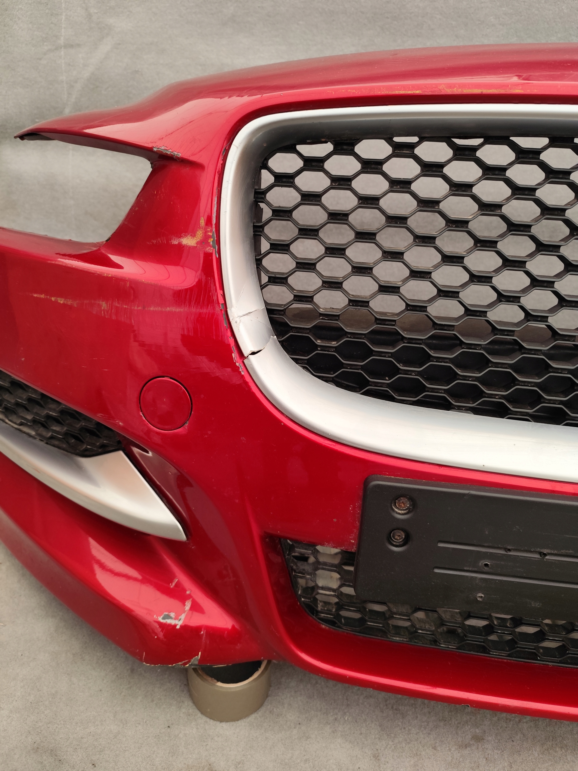 JAGUAR XE X760 R-SPORT bumper front DEMONTAZ