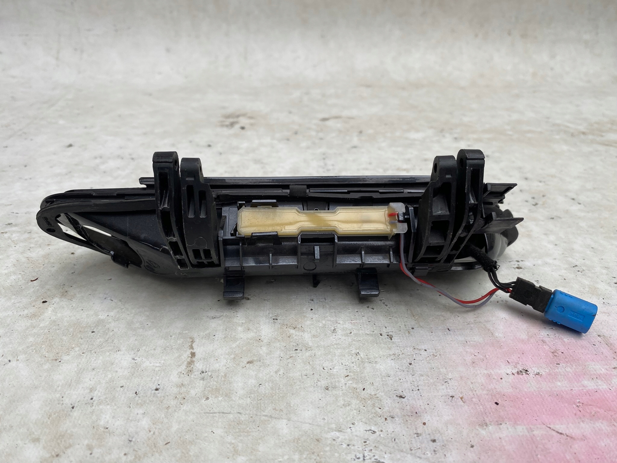 VW ID.5 ID.4 handle door left front exterior 11B837205AJ