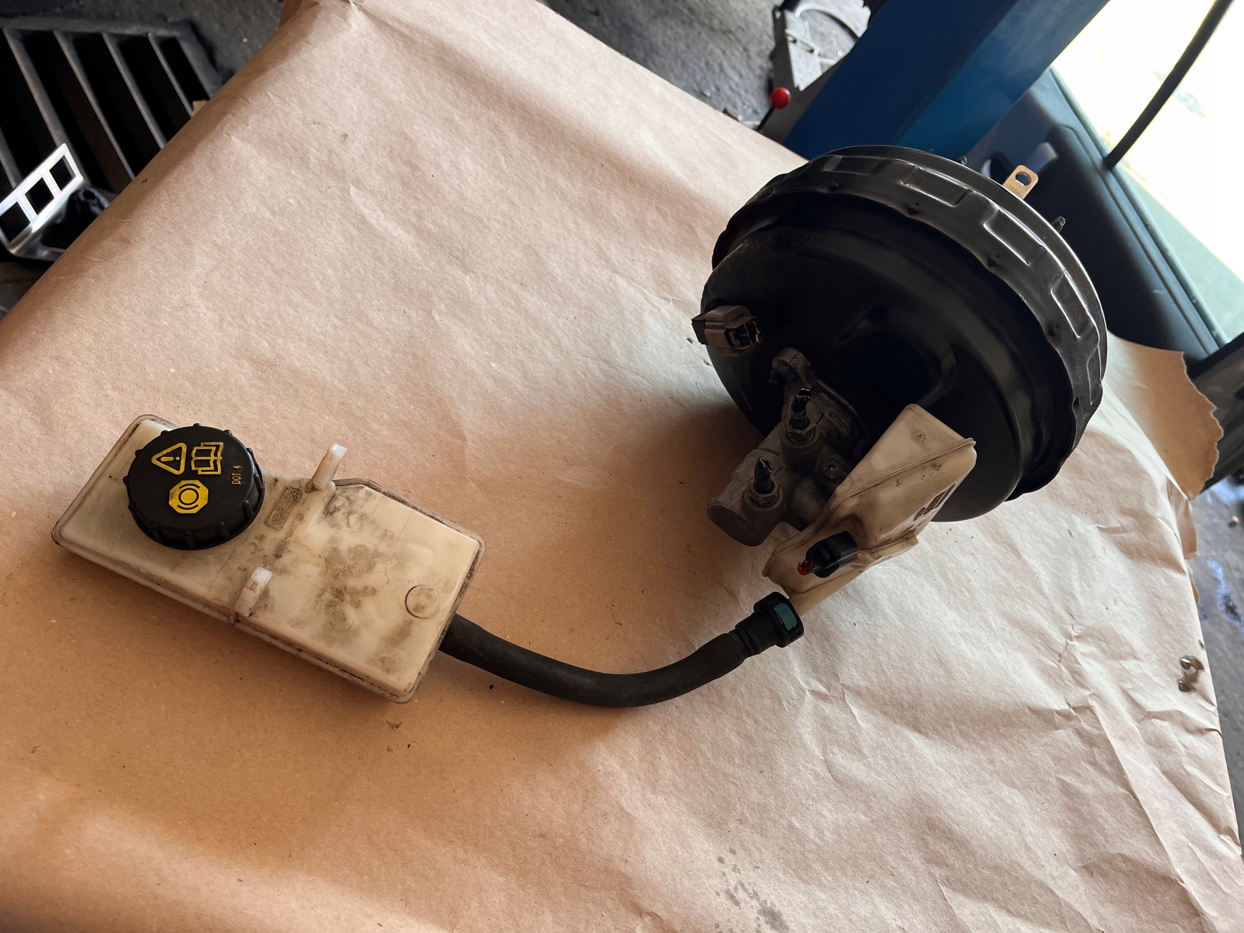 FORD C-MAX MK2 Servo frein Servo AV61-2B195-FC