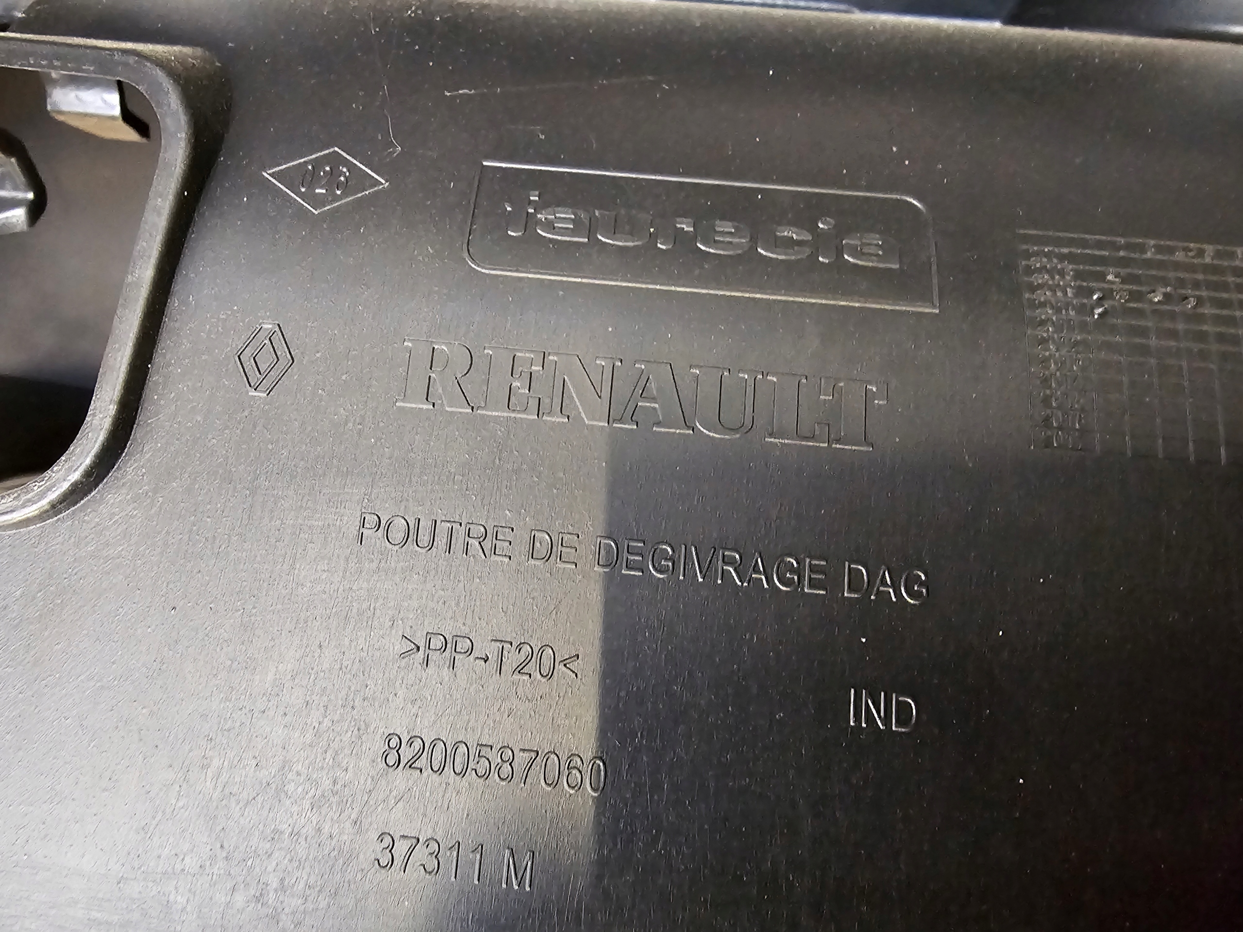 RENAULT KANGOO III dashboard instrument panel console