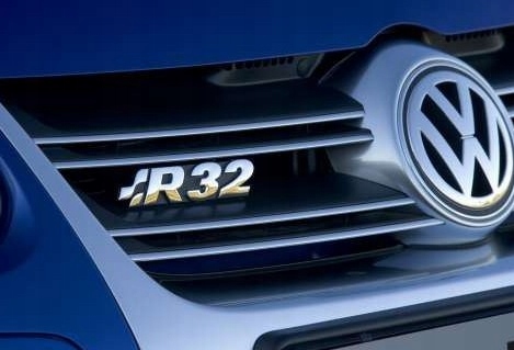 Golf V R32 Rura zastepcza Przelot Car type Passenger cars