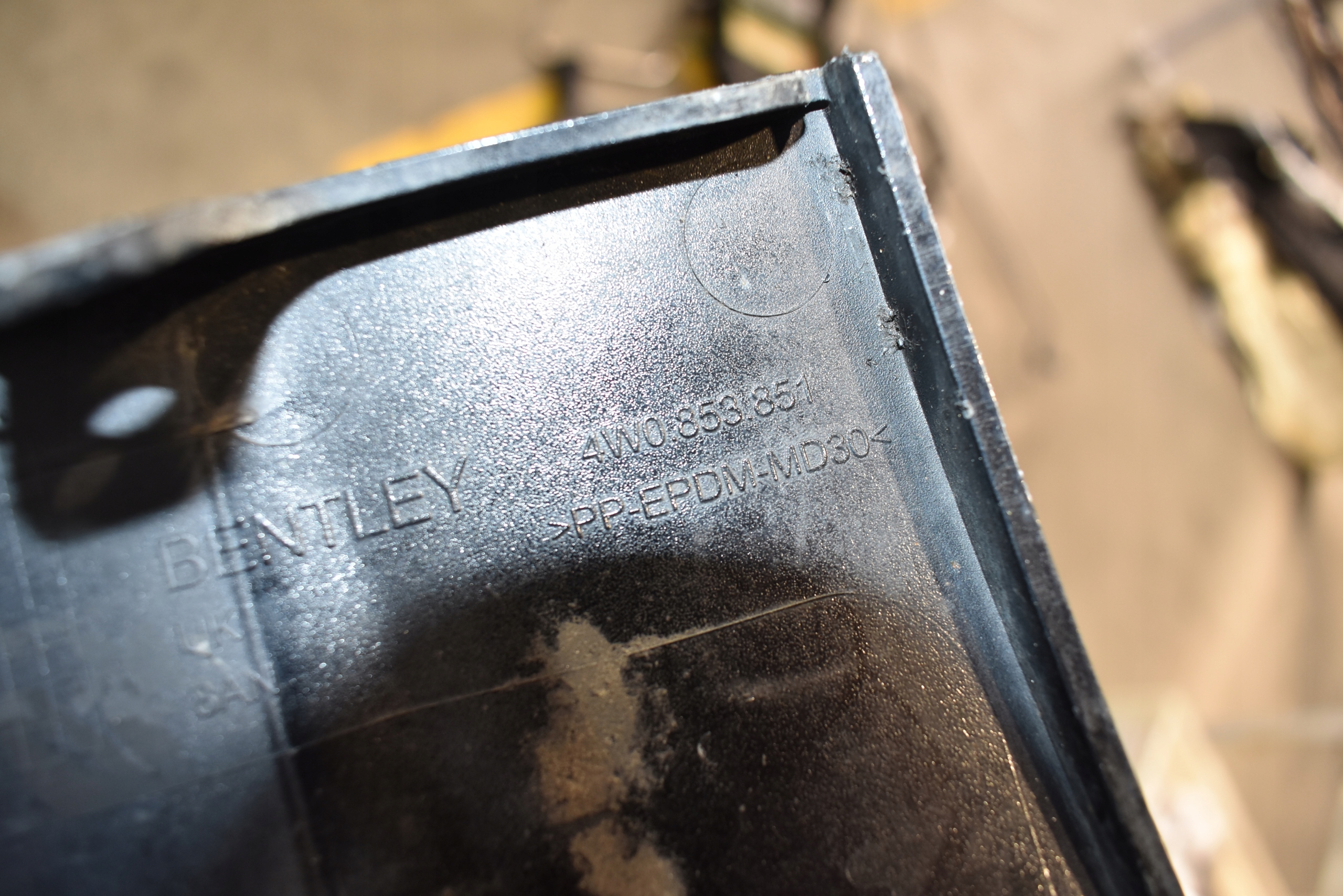 IDEALNA moulding threshold left BENTLEY FLYING SPUR 15R. 4W 1