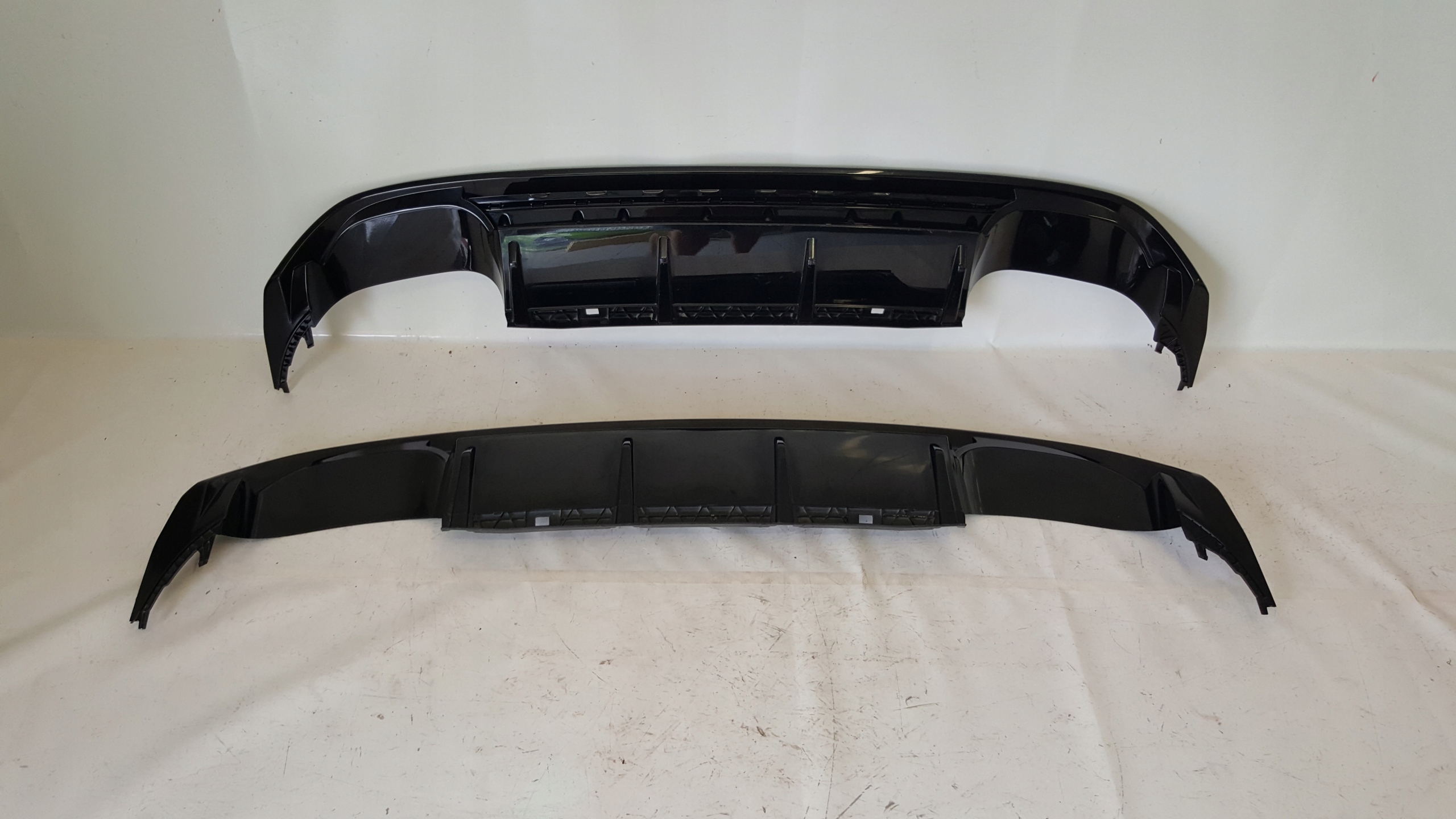 5G9807568AC - VW Golf 7 5G9 R20 Lift спойлер заднього бампера Універсал