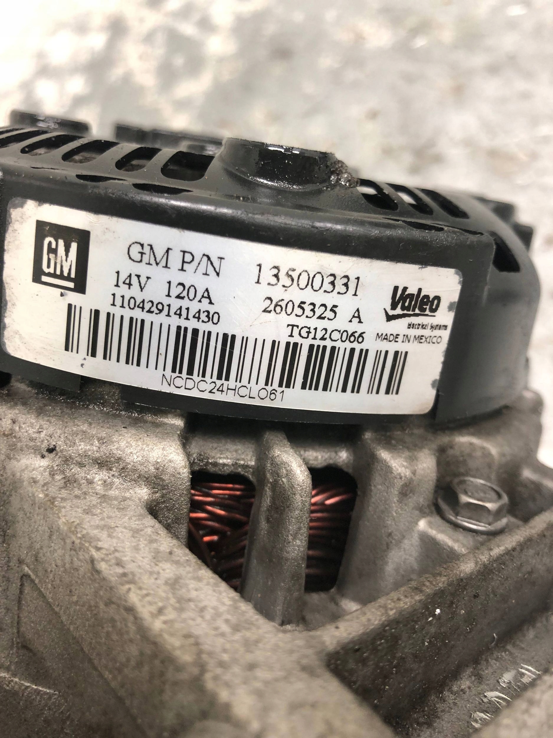 ALTERNATOR OPEL INSIGNIA A 2.0T 13500331