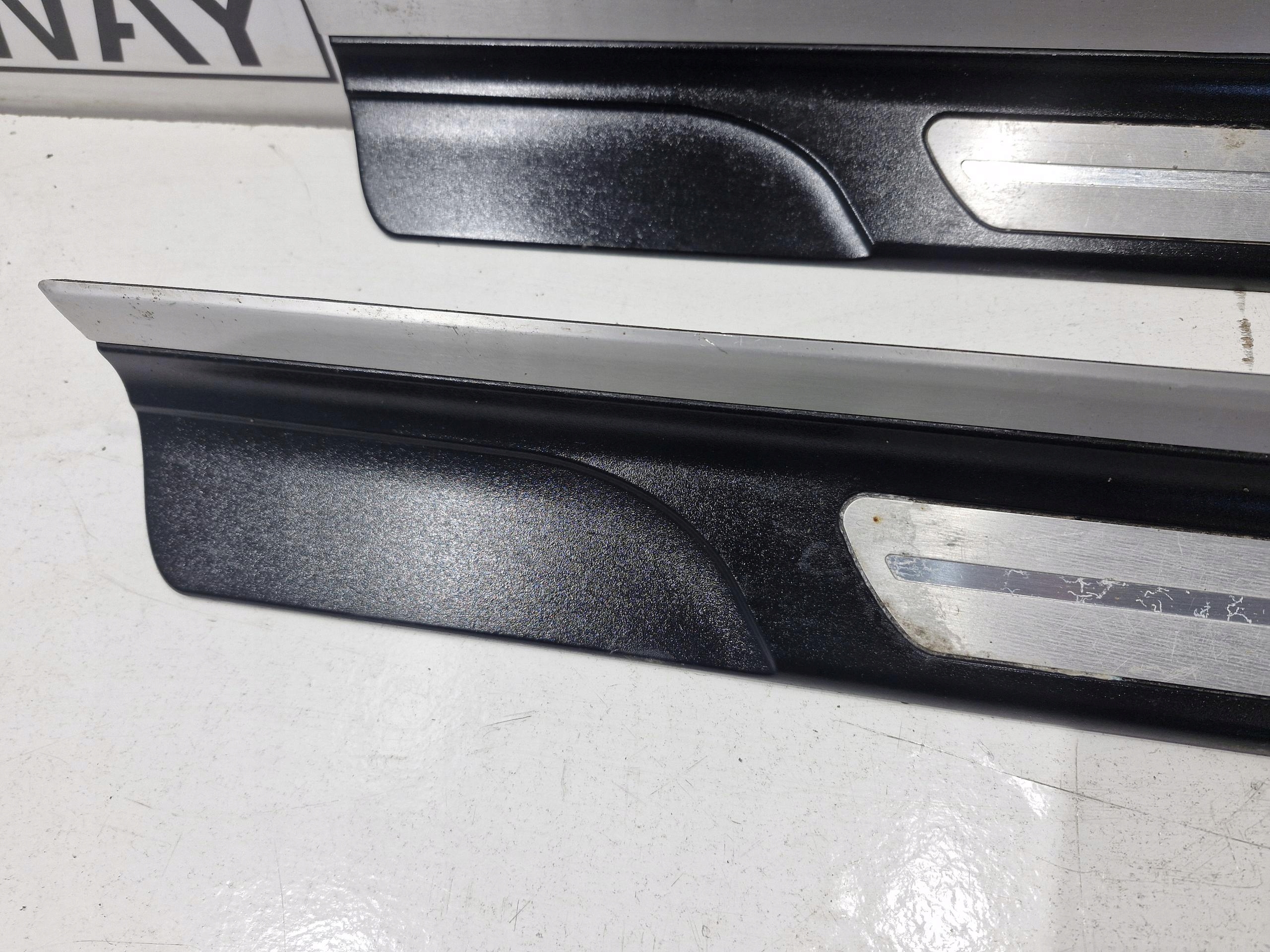 8204113 8204114 BMW E46 COUPE CABRIO moulding cap threshold KOMPLET