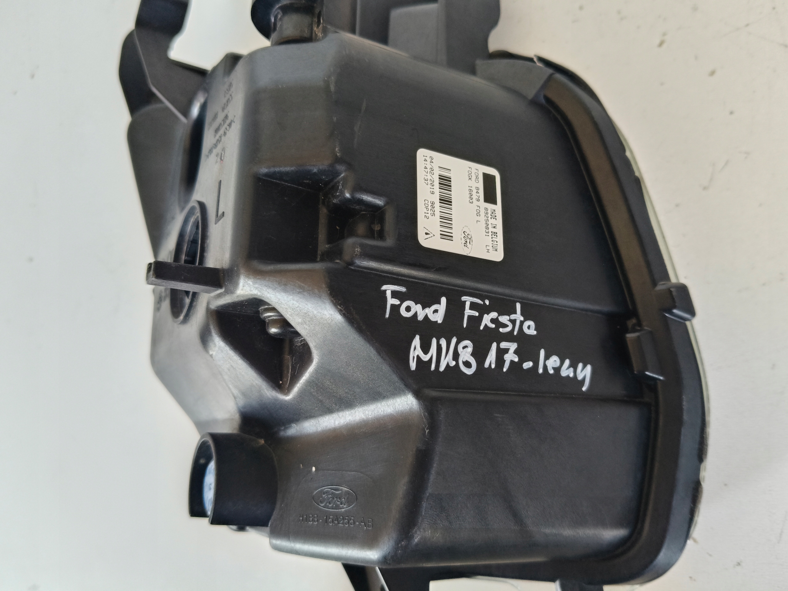 Nebelscheinwerfer links FORD FIESTA MK8 17