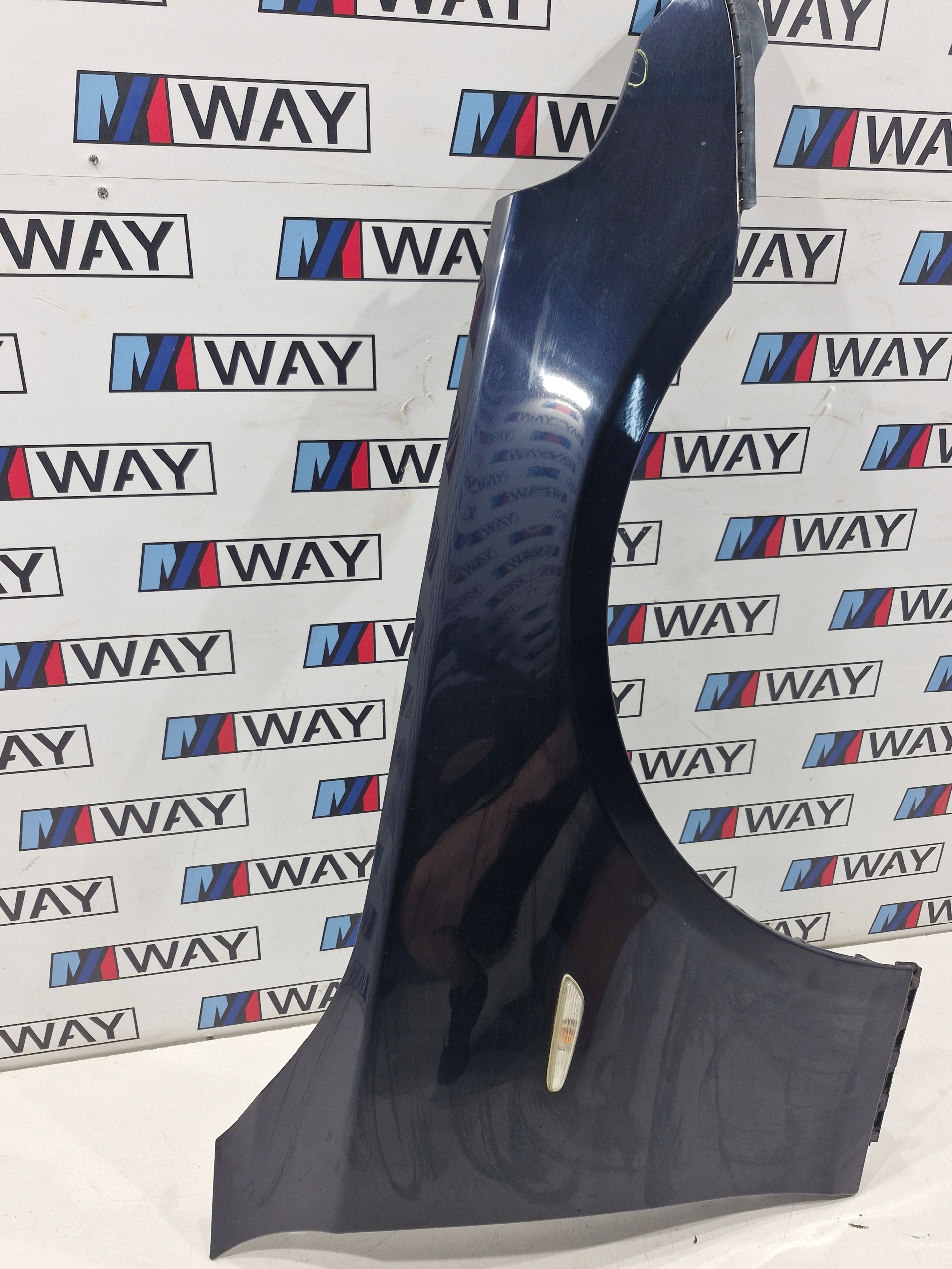 BMW E60 E61 fender right front A35/5 MONACOBLAU