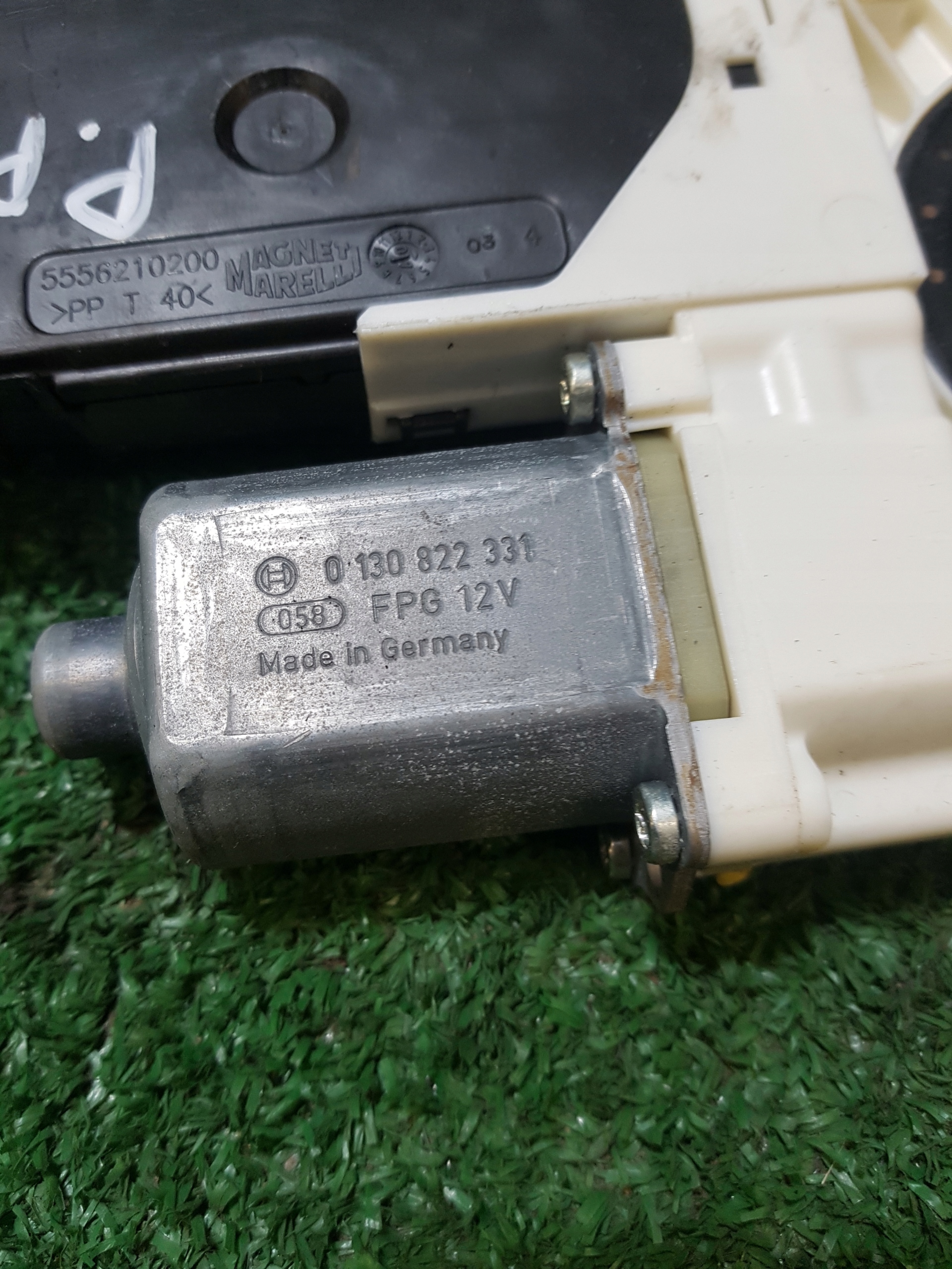 ELE mechanism windows right front RENAULT LAGUNA 3 0130822331 807000002R