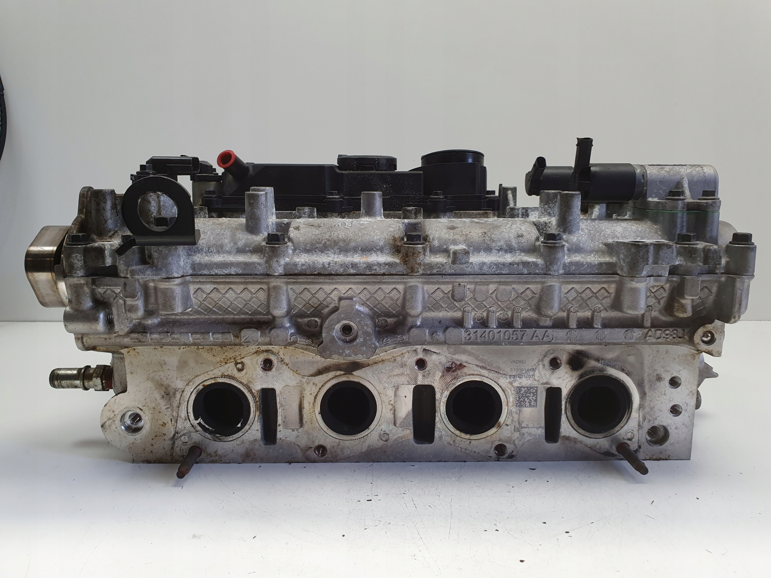 Volvo V60 2.0 T5 GŁOWICA CYLINDRÓW P31401473 Producent części Volvo