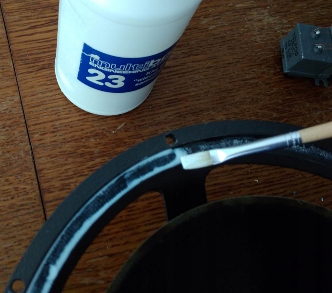 Klej dyspersyjny do pianek, PVC wygłuszeń MB23 5L EAN (GTIN) 5904257492043