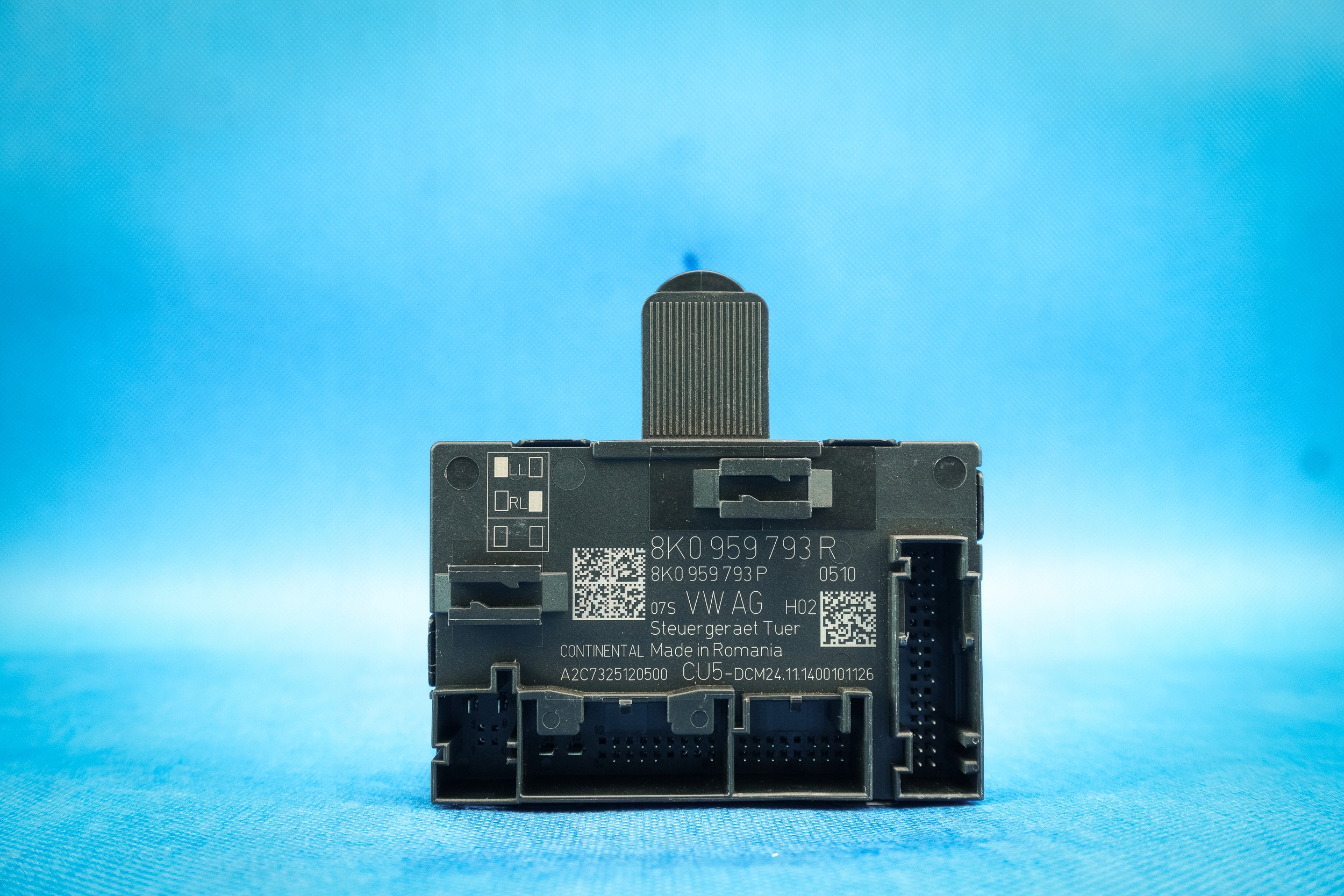 8k0959793p - Блок управления передней дверью Audi Q5 8R Lift 8K0959793R