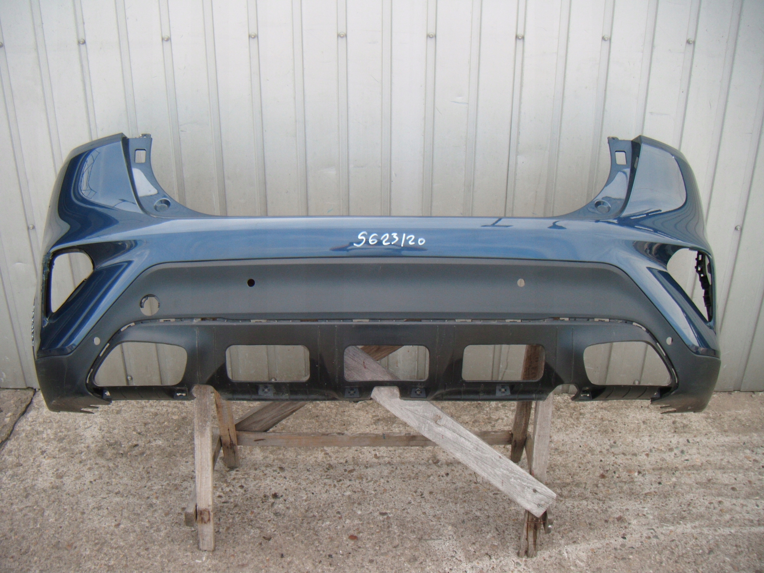 KIA X-CEED XCEED ZDERZAK TYLNY 86611-J7CAO