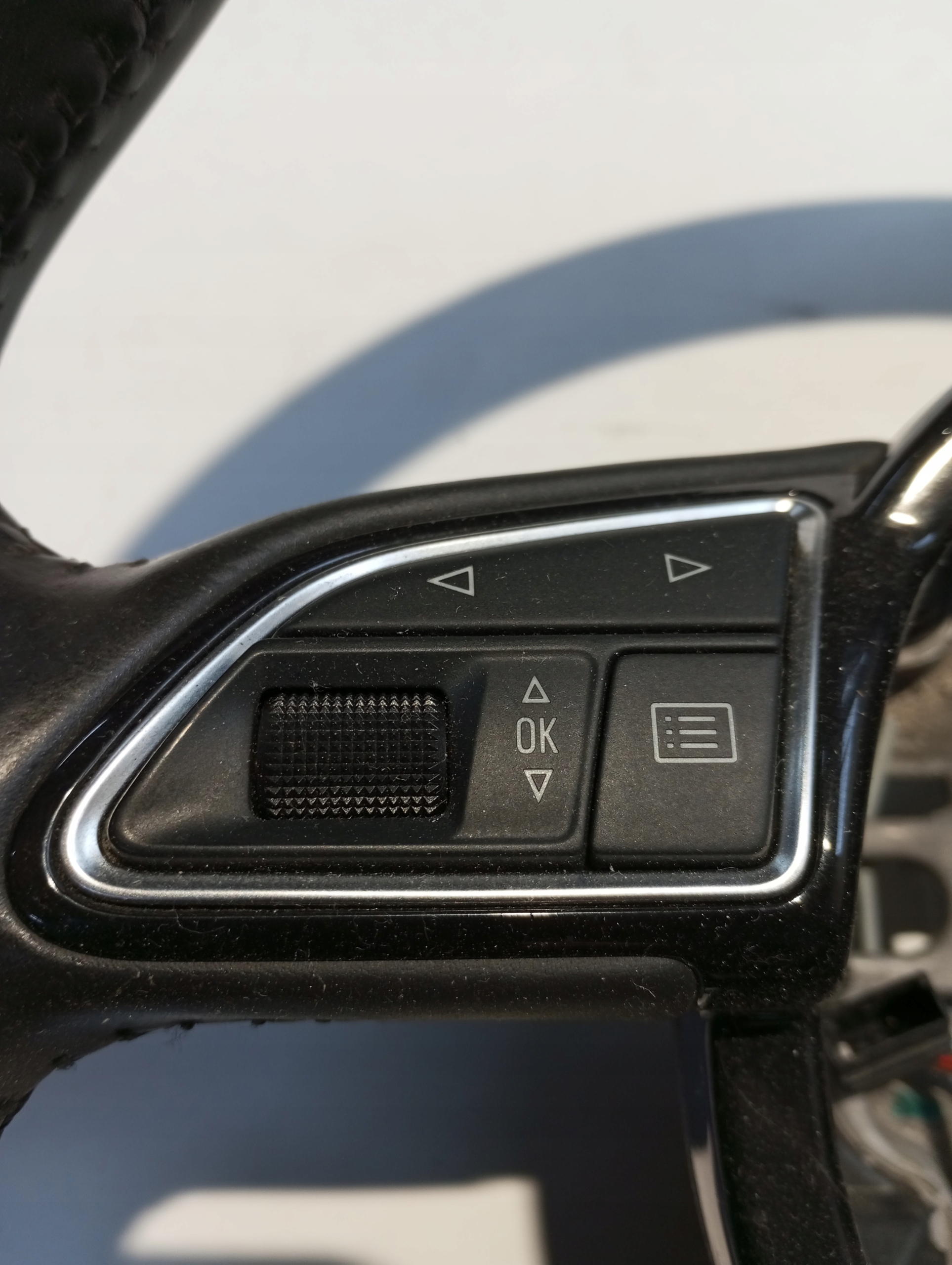 Volant AUDI A6 4G0
