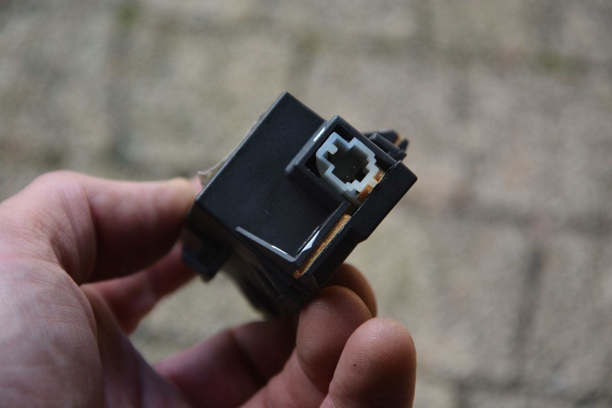 MODUŁ PODŚWIETLENIA AUDI A8 D3 LONG 04E919064 Waga produktu z opakowaniem jednostkowym 5 kg