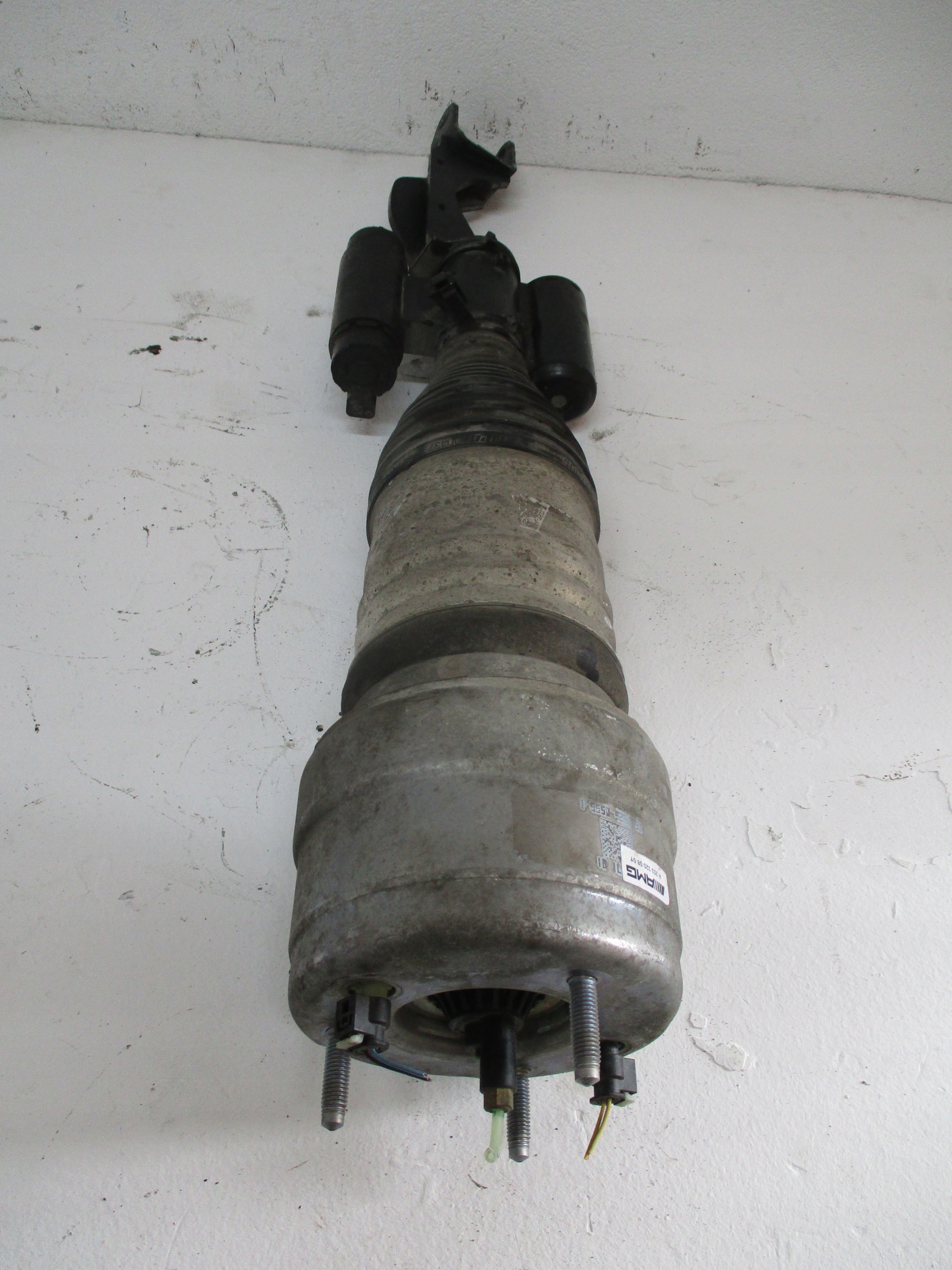 shock absorber AMOR MERCEDES CLS 257 AMG front right