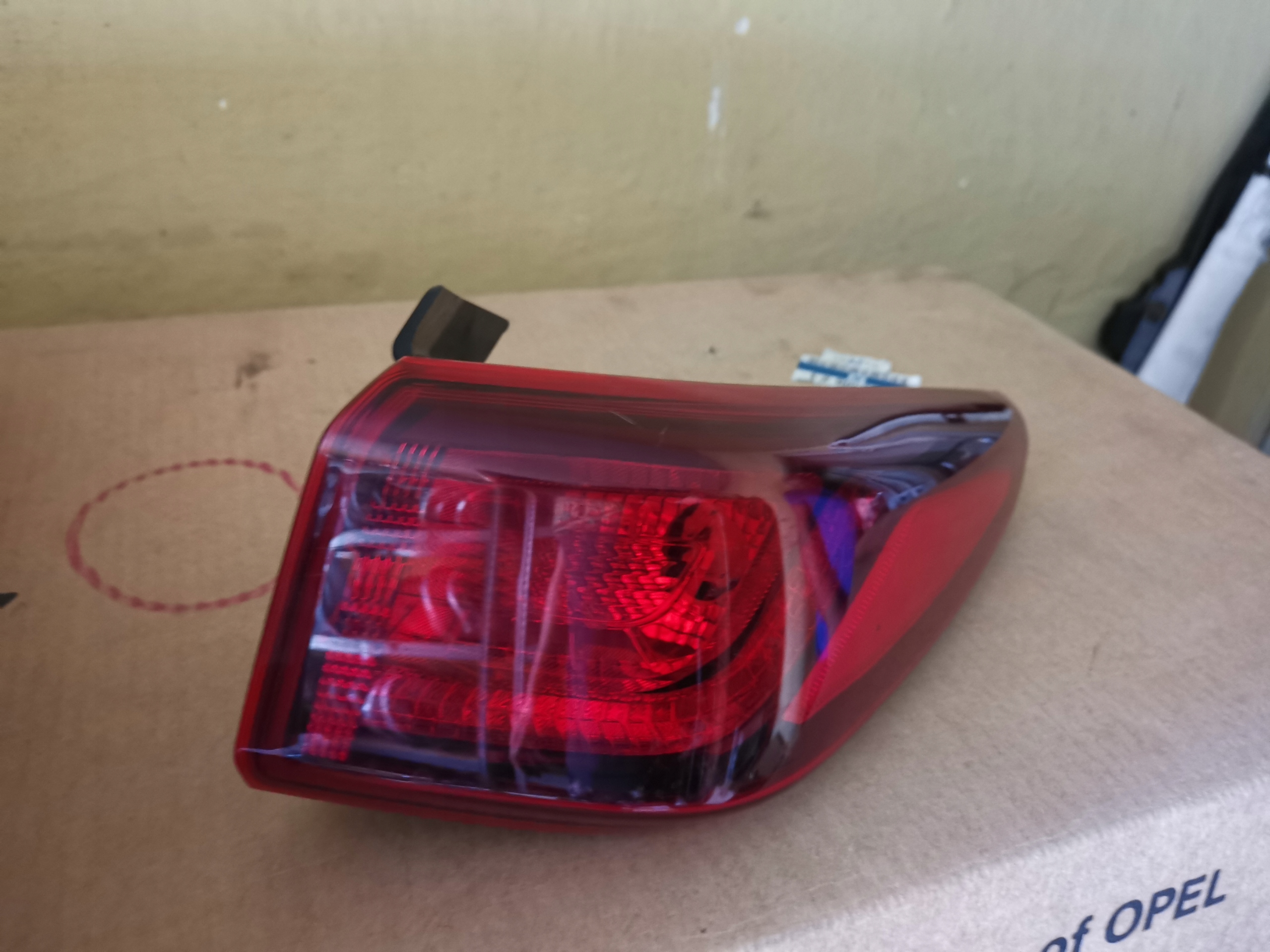 фонарь led KONA левый задний 92402 j90