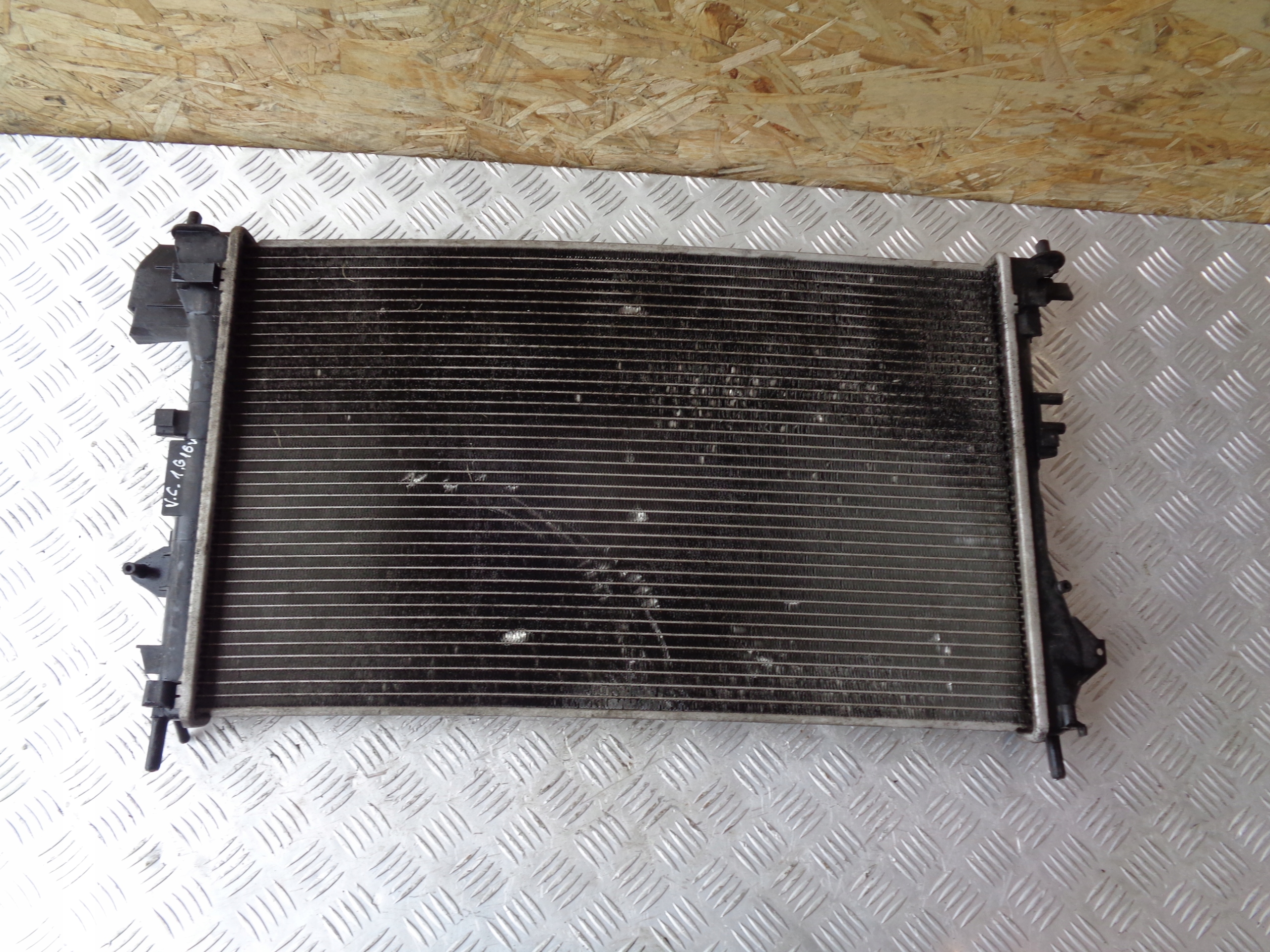 CHŁODNICA WODY OPEL VECTRA C 1.6 16V 02-