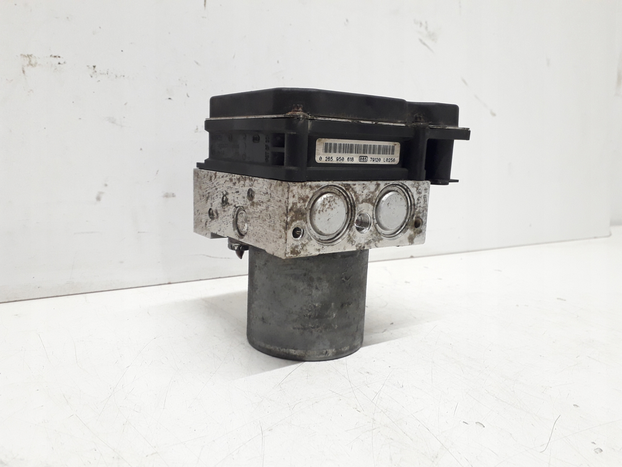 MERCEDES A W169 04-12 2.0 CDI POMPA ABS A0064313812 0265950618