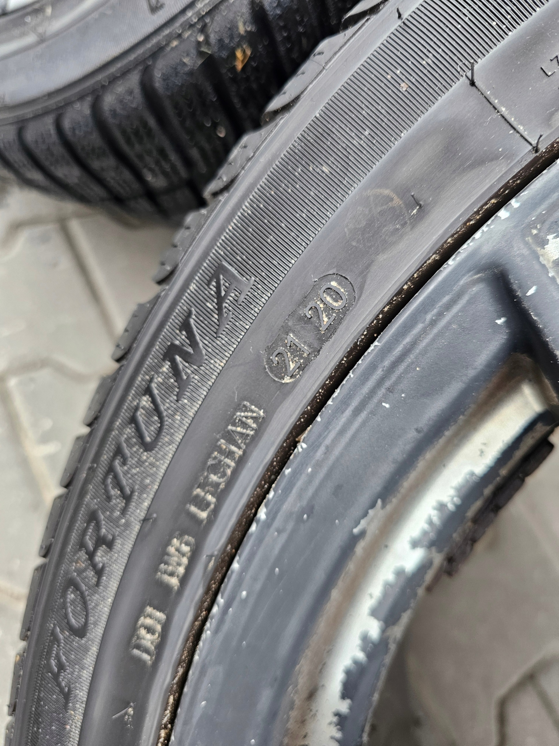 disc GELGI aluminium AUDI A8 D3 AZE 5X112 19''