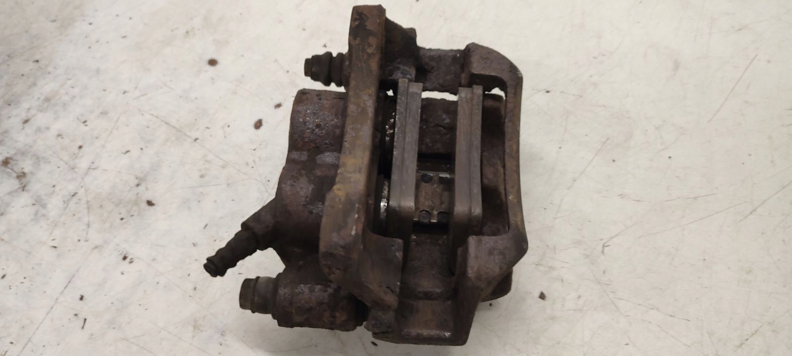 caliper front front right left Renault Master II 2,5 DCI