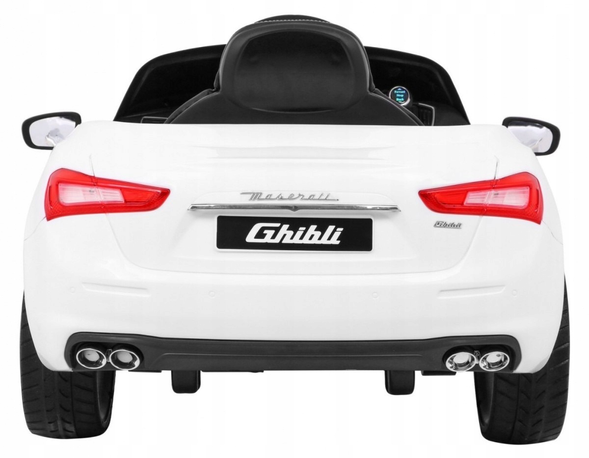 AUTO NA AKUMULATOR MASERATI GHIBLI POKRTOWIEC EVA Długość pojazdu 111 cm