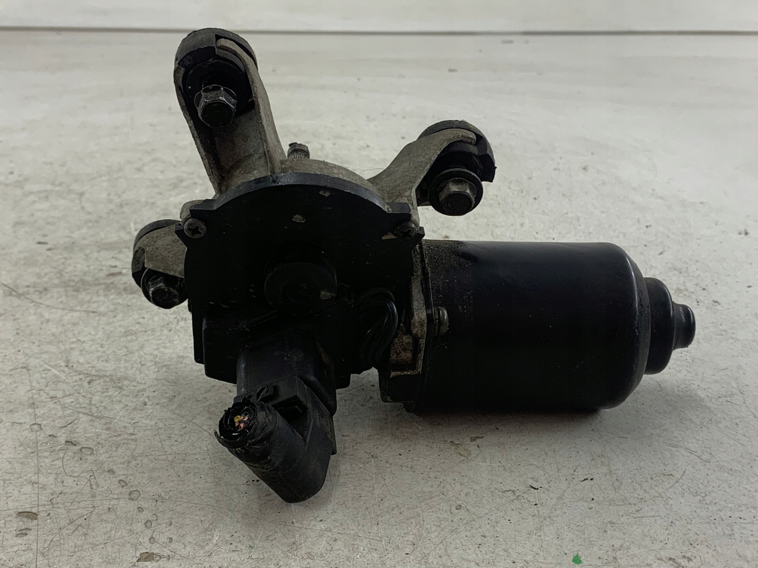 KIA RIO and mini motor of wipers front 03521-7320