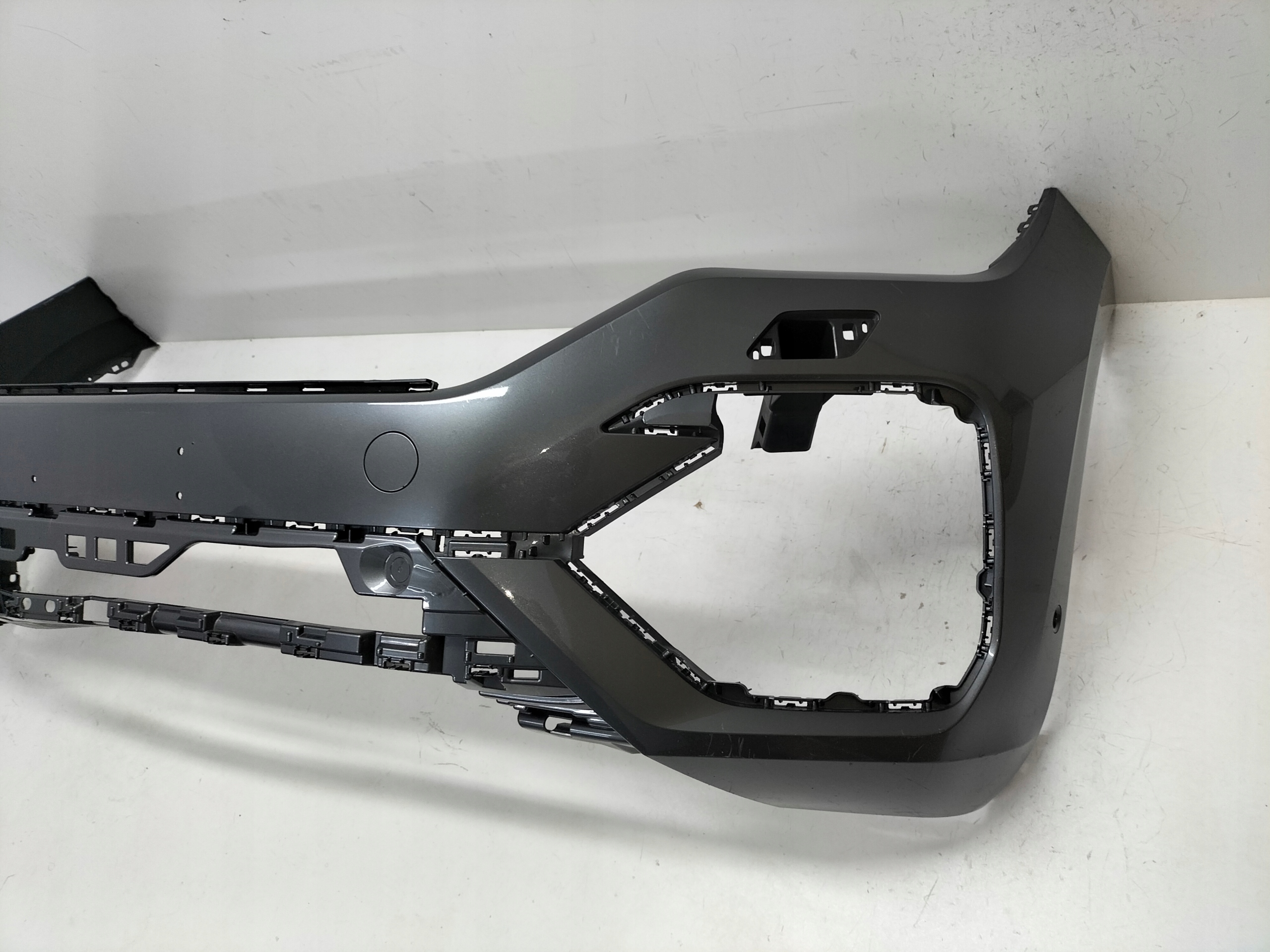 front bumper front VW TOUAREG 3 III 18- R-LINE