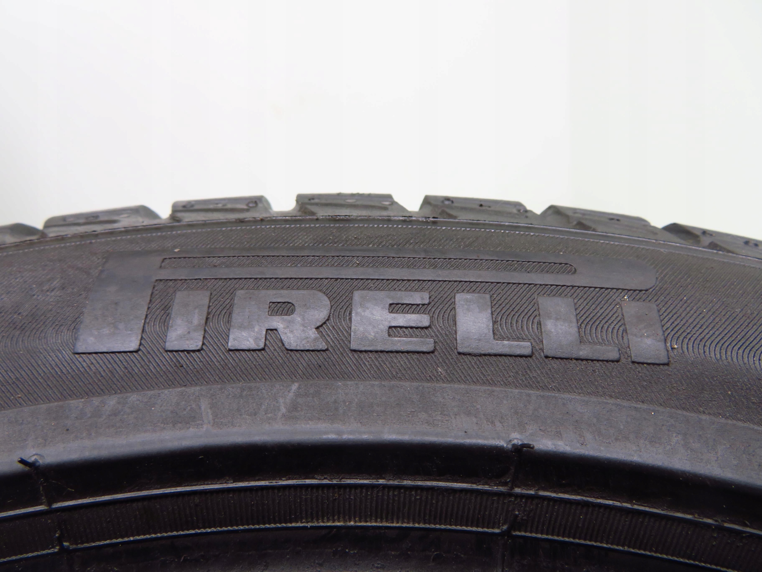 2x 225/45 R18 OPONY ZIMOWE Pirelli Sottozero 3 Homologacja MO - Mecedes-Benz