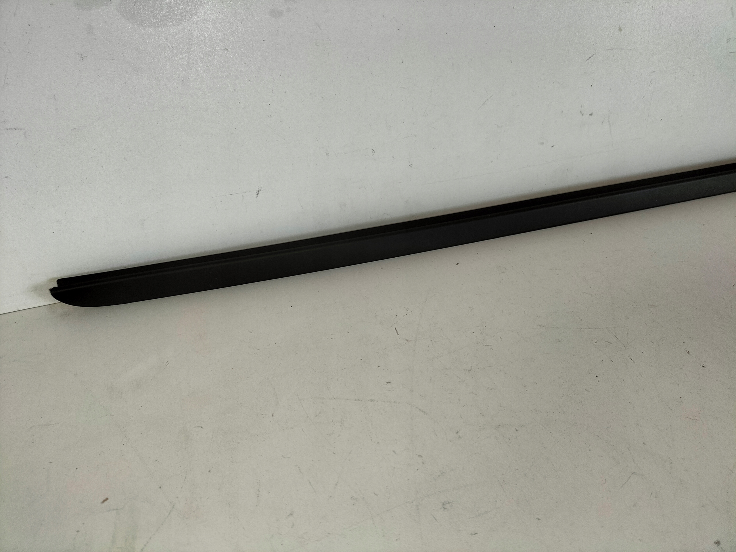 moulding windows przedniej czolowej right vertical BMW 2 G42 21