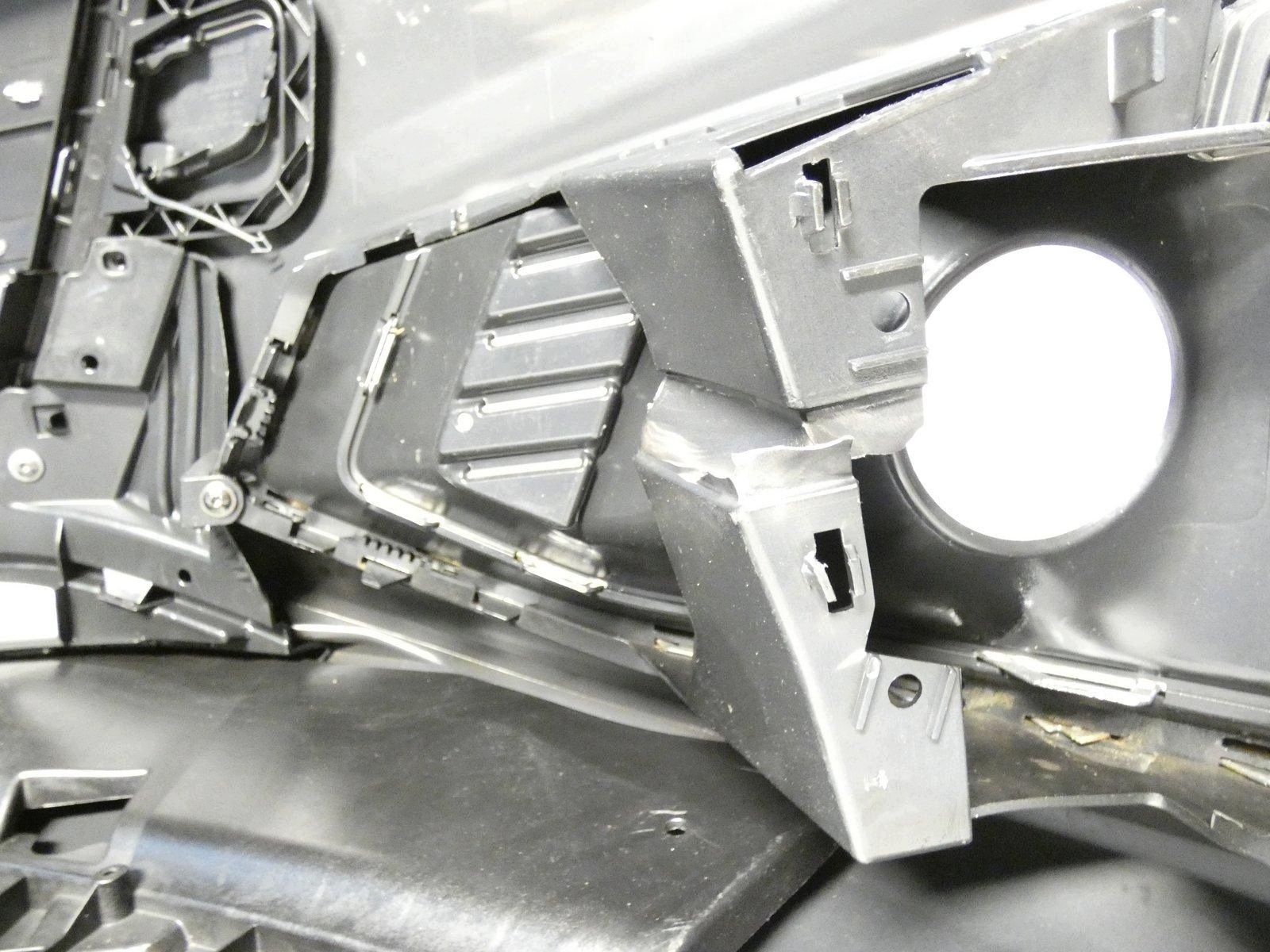 AUDI A4 B9 LIFT 8W0807437AH below 4 PDC 2019- bumper front front