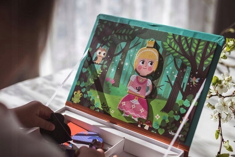 Janod Magnetyczna Układanka Świat Baśni Puzzle Liczba elementów 40 szt.