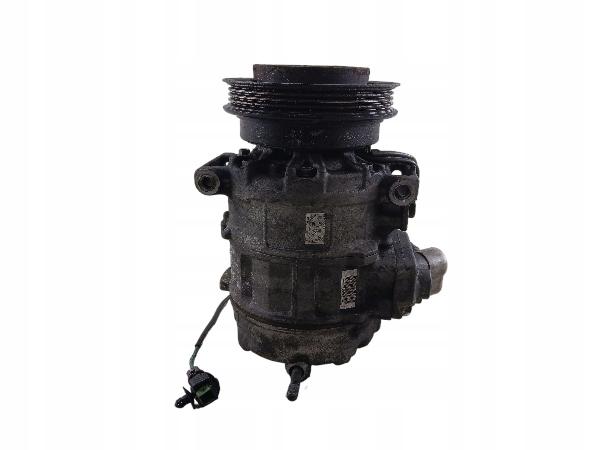 AUDI A4 B5 KOMPRESOR SPRĘŻARKA KLIMATYZACJI 8D0260808