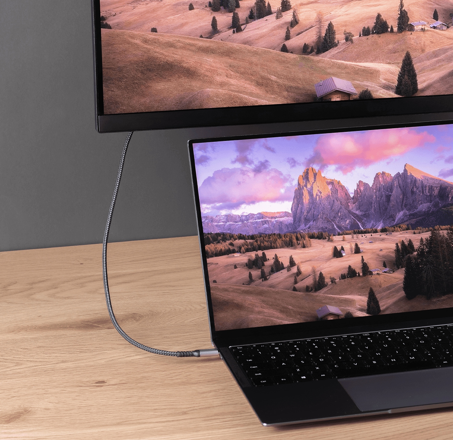 REAGLE Kabel USB-C 3.2 Thunderbolt 4K 60Hz QC 5A PD 100W USB C 10 Gb/s 2M Stan opakowania oryginalne