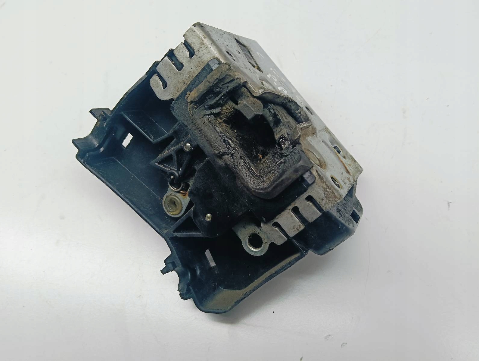 lock door right front Opel Corsa C 1.0 24434883