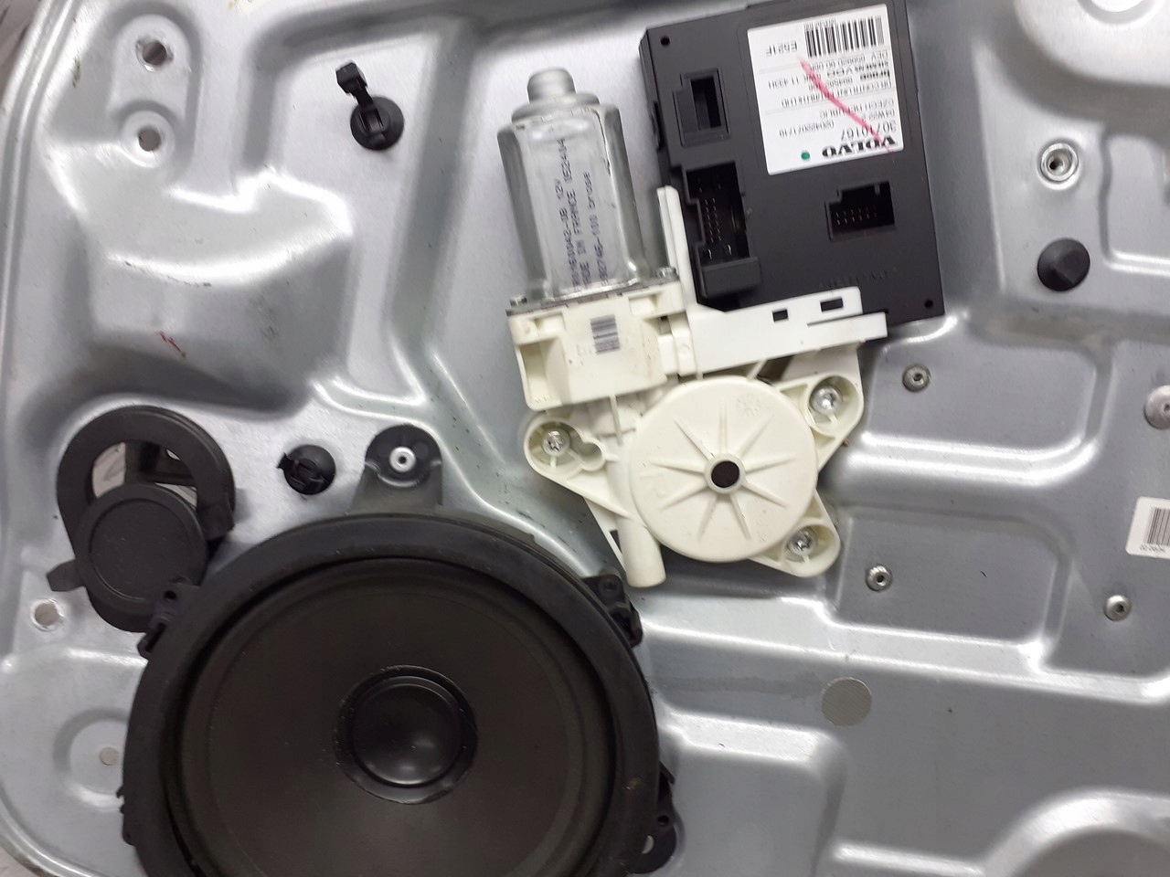 engine lifting of the window right front VOLVO V50 30710167