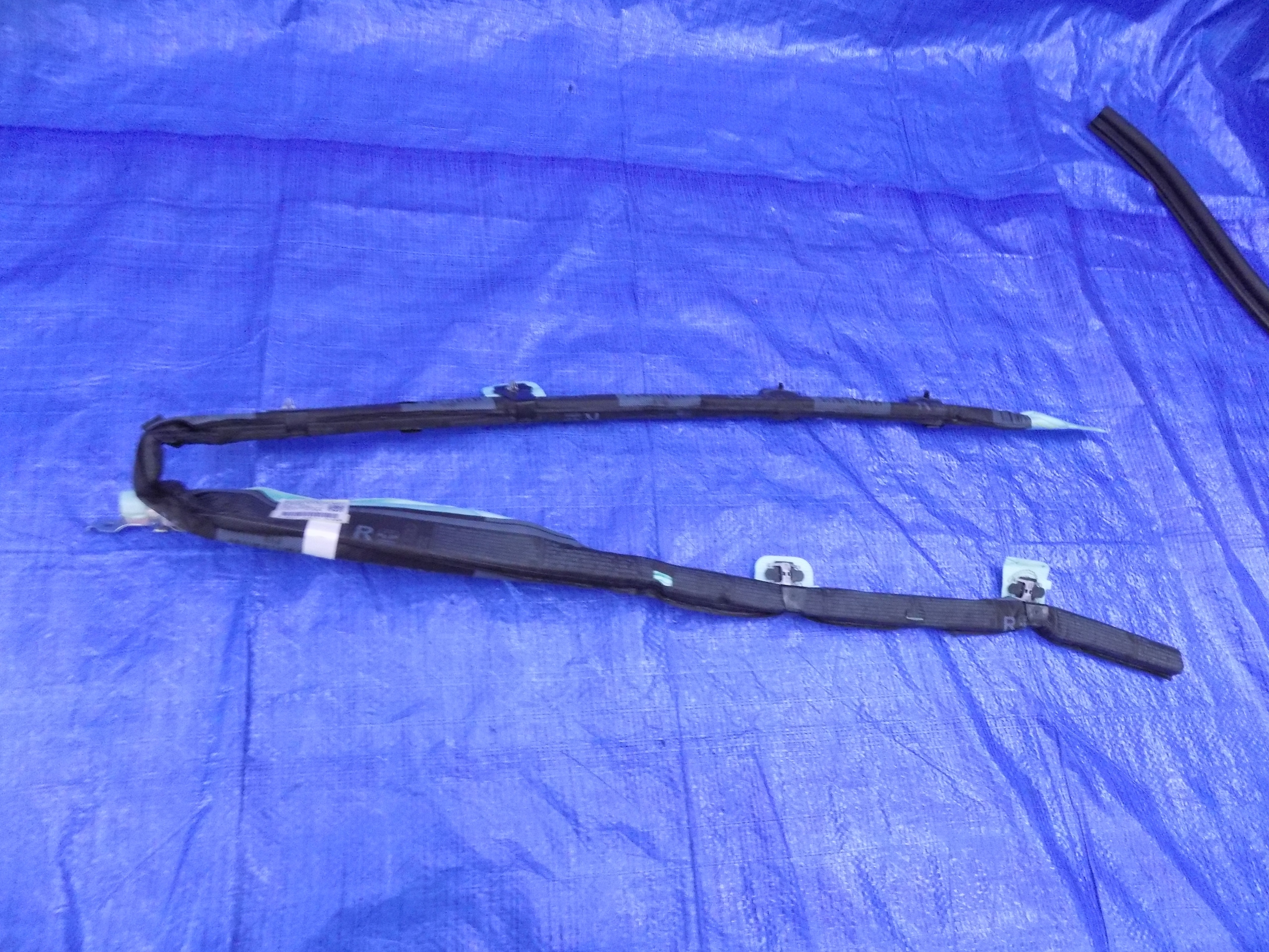 8V4880742A - Завіса правої подушки безпеки AUDI A3 8V 2.0 TDI SPORTBACK