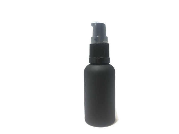 

Butelka szklana 30ml czarna matowa z pompką