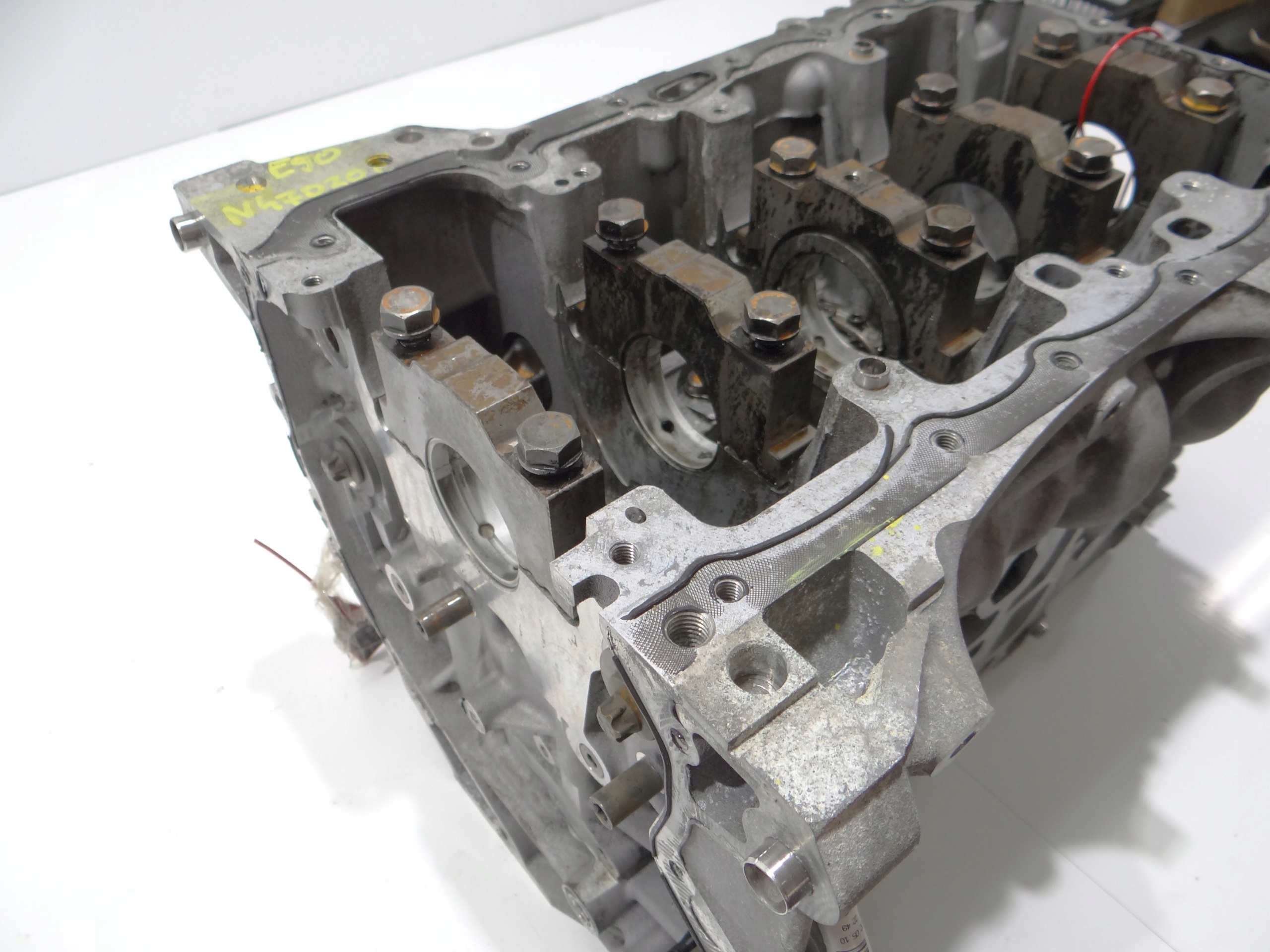 BLOK SILNIKA BMW E90 N47D20C 7810596 Typ silnika Diesel