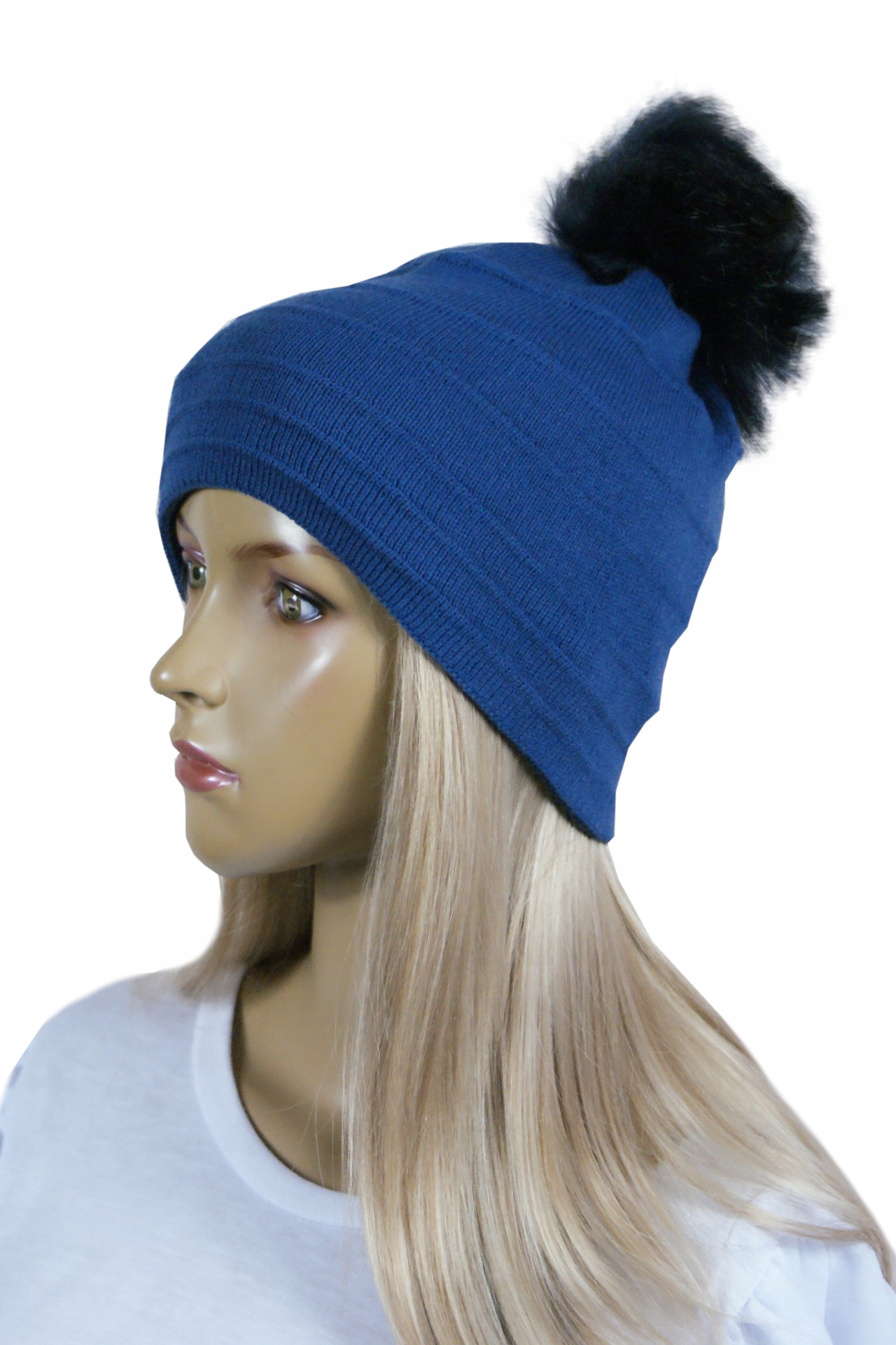 

Damska Czapka Pompon # 62